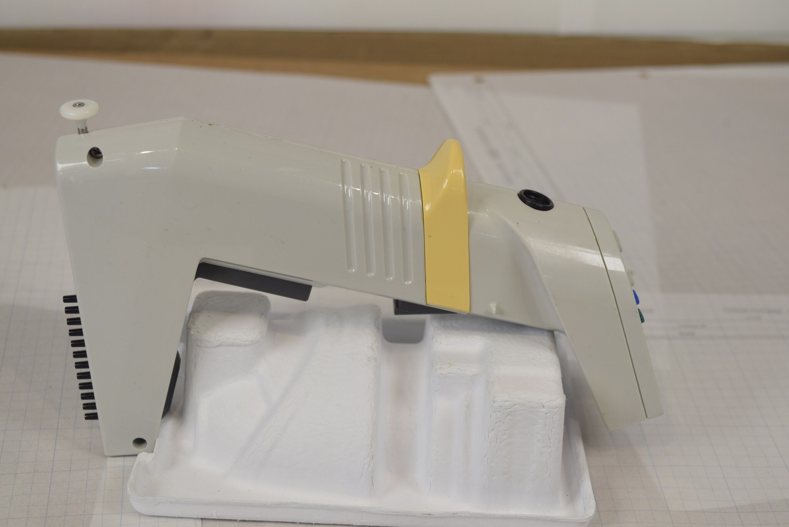 Thermo Matrix 12-Ch 125uL Adjustable Spacing Pipette - Dispense Grind, For Parts