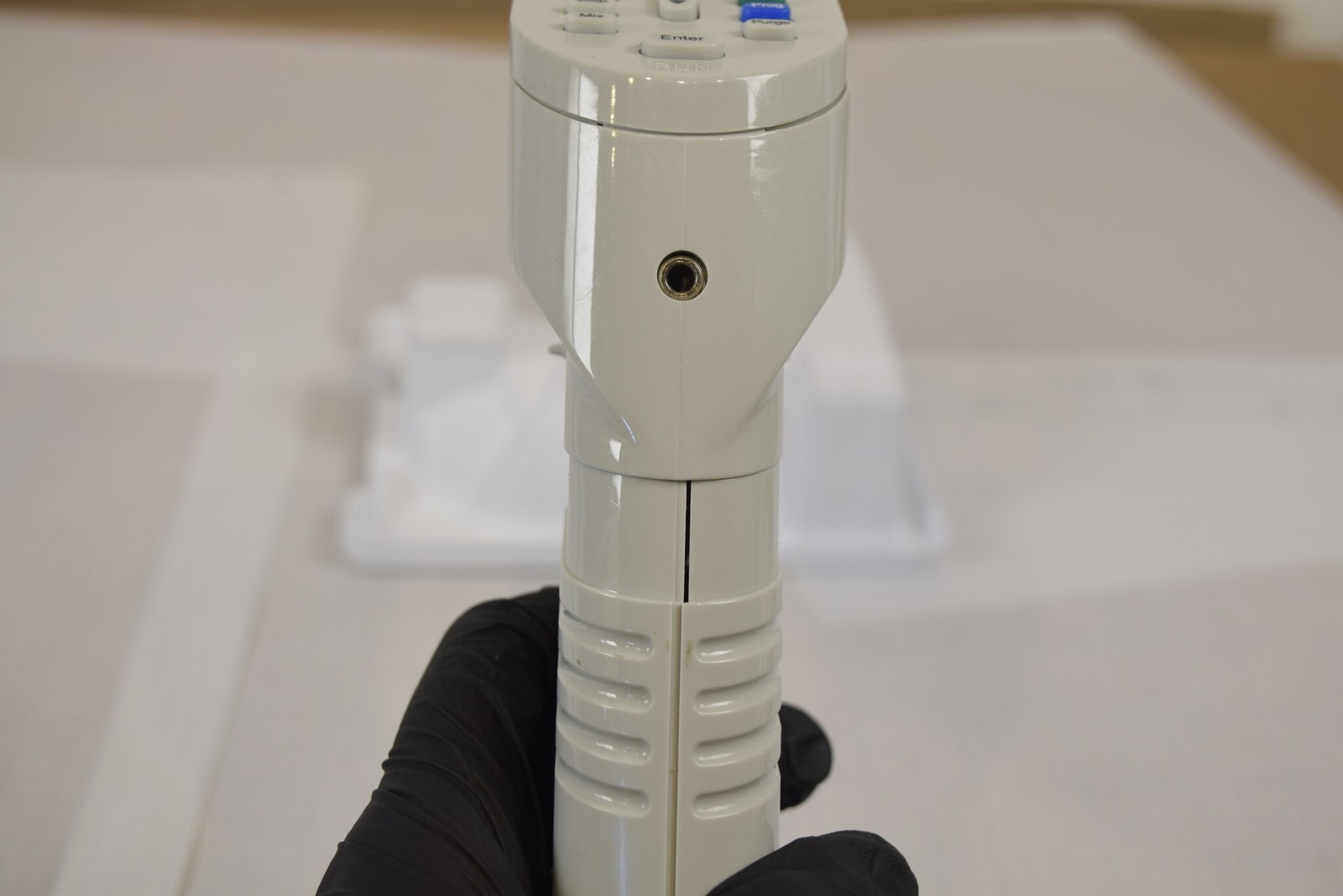 Thermo Matrix 12-Channel 30uL Adjustable Spacing Pipette - Tested, No Charger