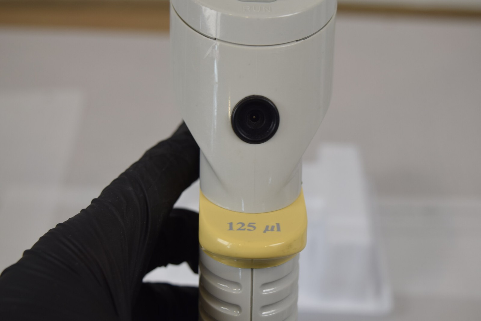 Thermo Scientific Matrix 16-Channel 125uL Electronic Pipette - Tested No Charger