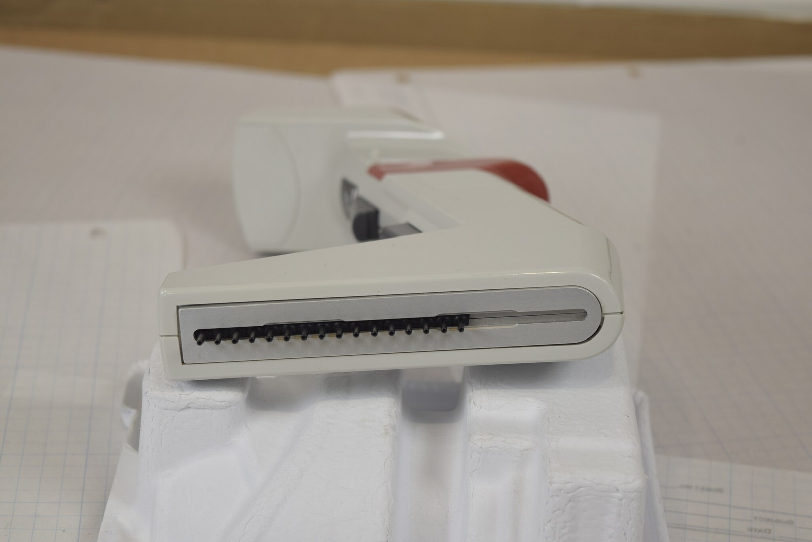 Thermo Matrix 16-Channel 12.5uL Electronic Pipette - Won't Turn On, For Parts