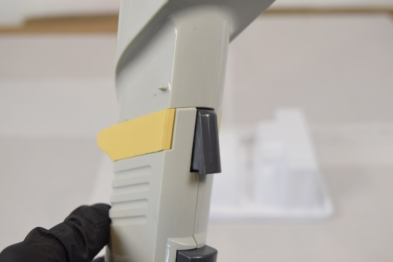 Thermo Matrix 16-Channel 125uL Electronic Pipette - Dispense Grind, For Parts