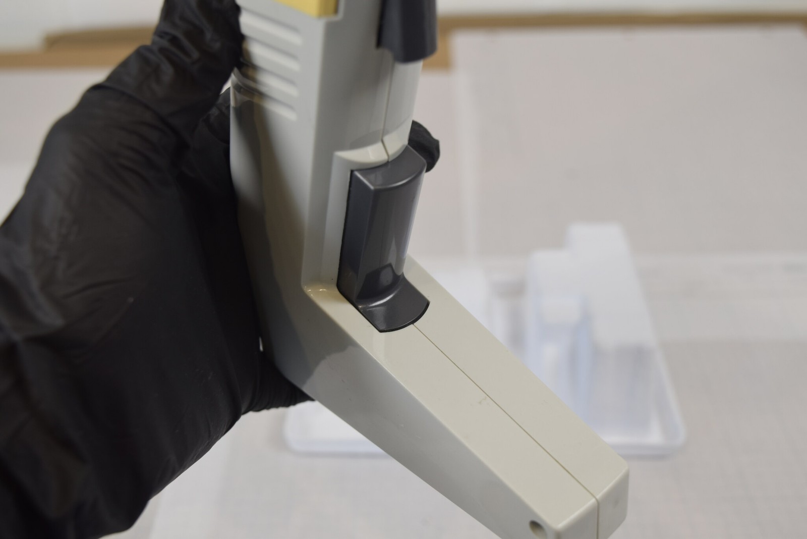 Thermo Matrix 16-Channel 125uL Electronic Pipette - Dispense Grind, For Parts