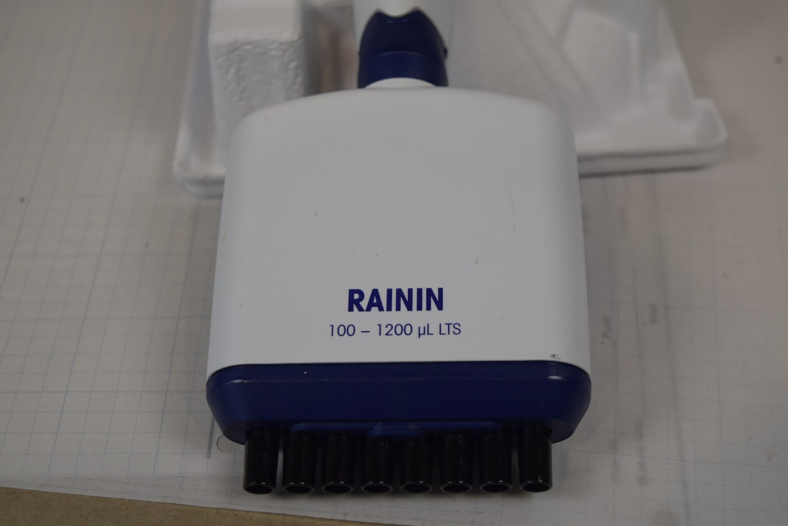 Rainin E4 XLS+ E8-1200XLS+ 8-Channel 100-1200uL LTS Electronic Pipette + Charger