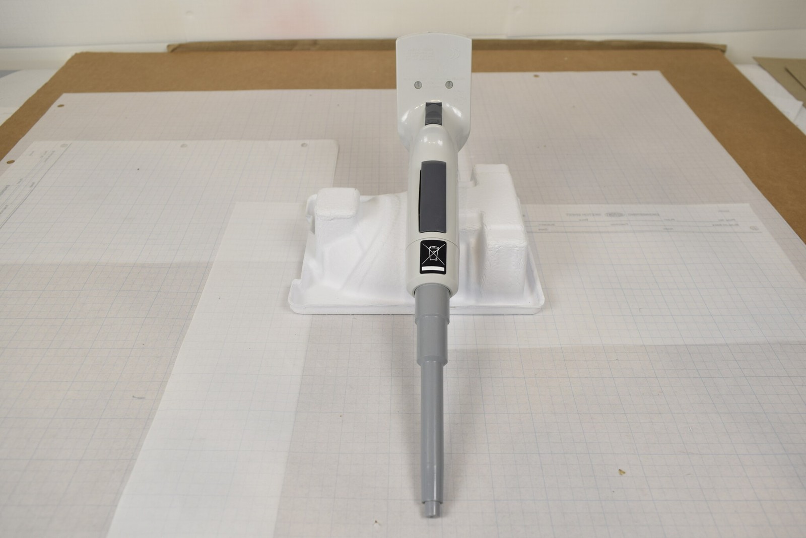Thermo Matrix 1250uL Single Channel Electronic Pipette - For Parts, Battery Dead