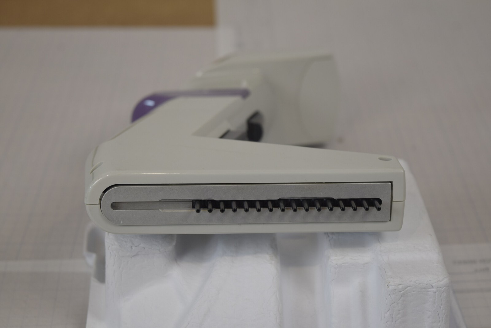 Matrix Impact2 16-Channel 1-30uL Electronic Pipette + Charger - Bench Tested