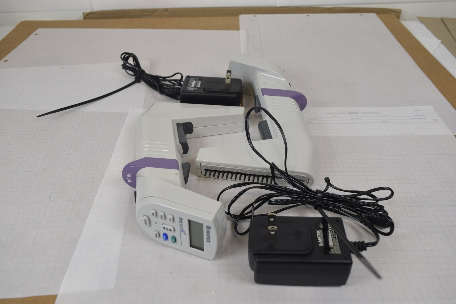 Matrix Impact2 16-Channel 1-30uL Electronic Pipette + Charger - Bench Tested