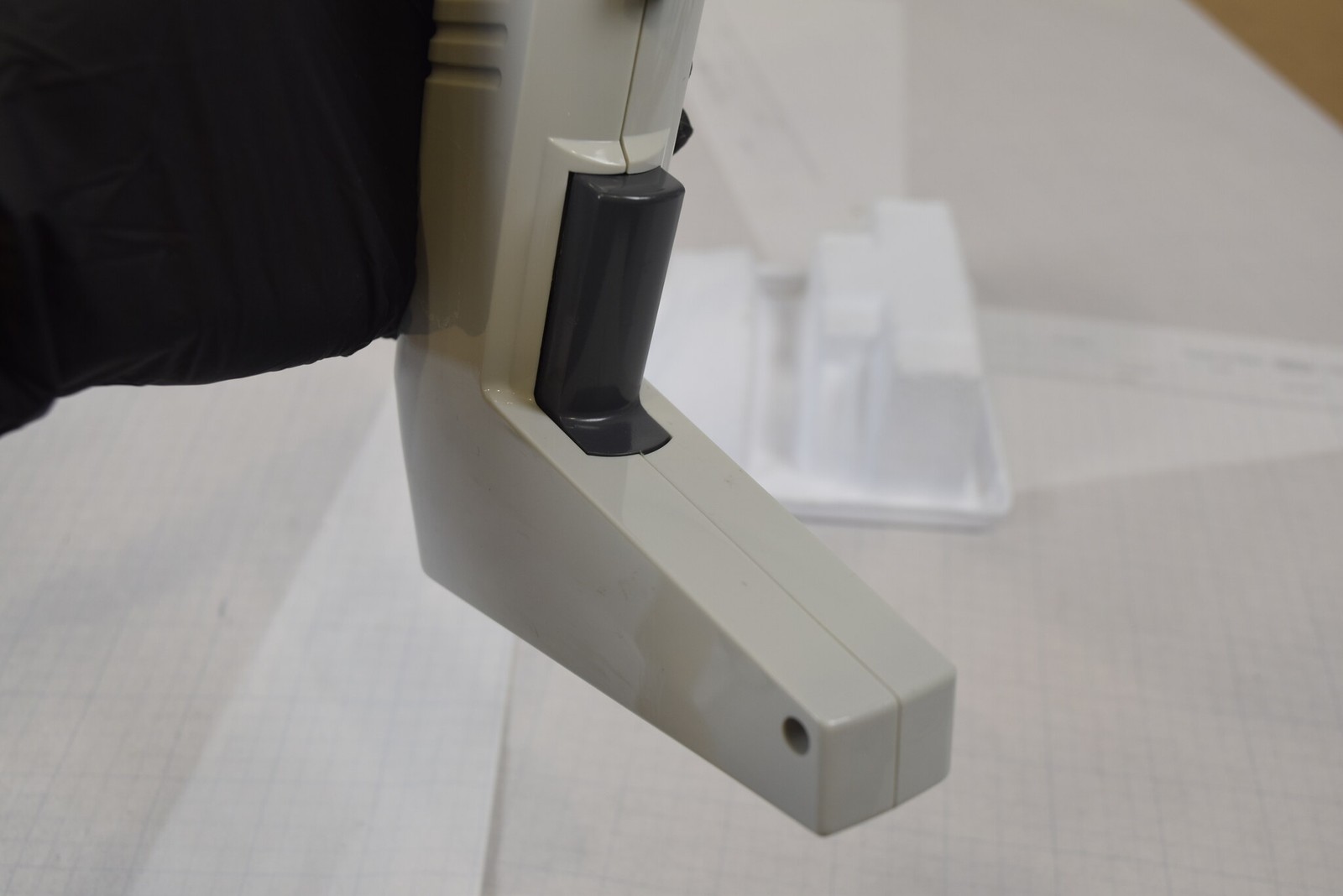 Matrix Impact2 16-Channel 0.5-12.5uL Electronic Pipette + Charger - Beep Quirk