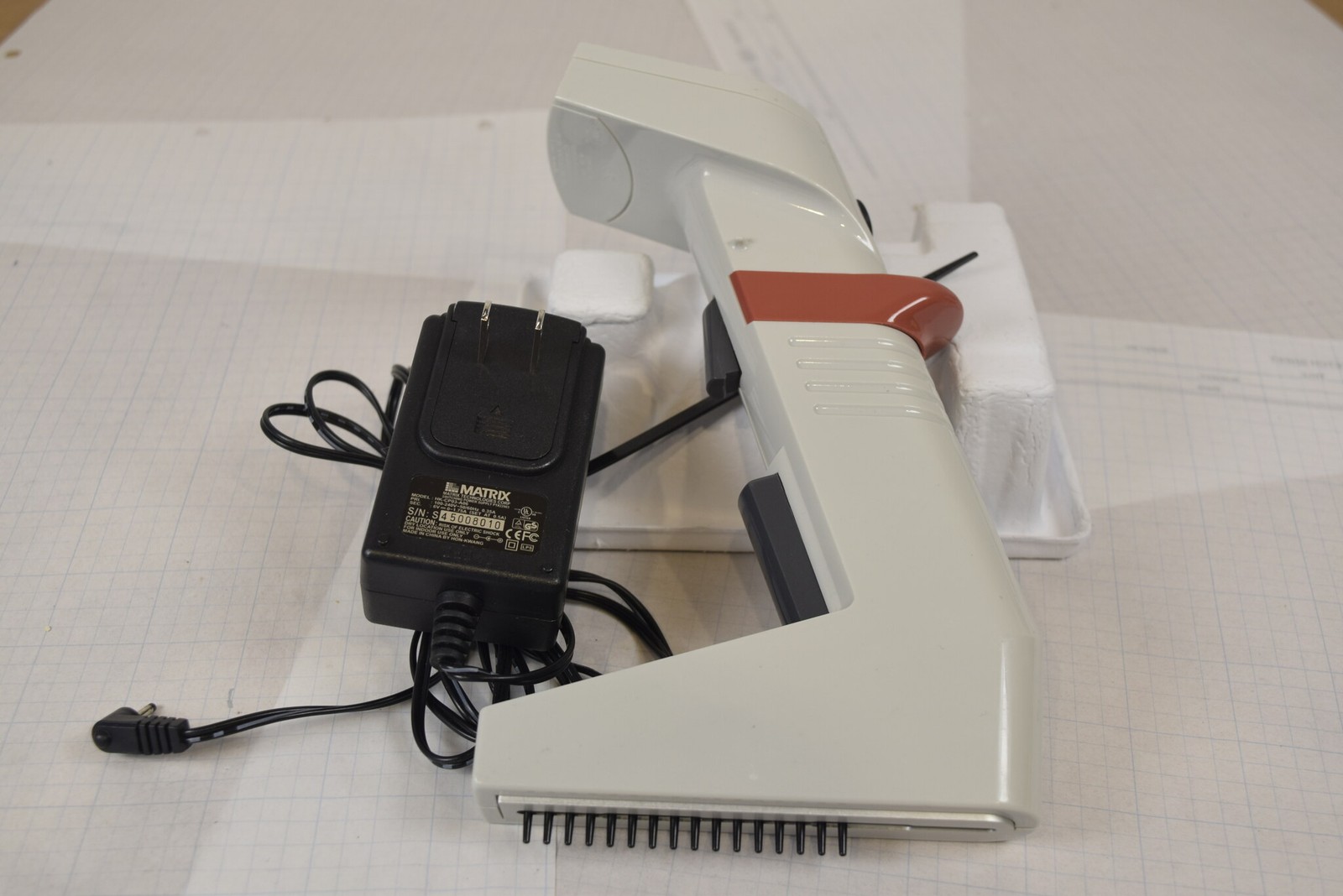 Matrix Impact2 16-Channel 0.5-12.5uL Electronic Pipette + Charger - Beep Quirk