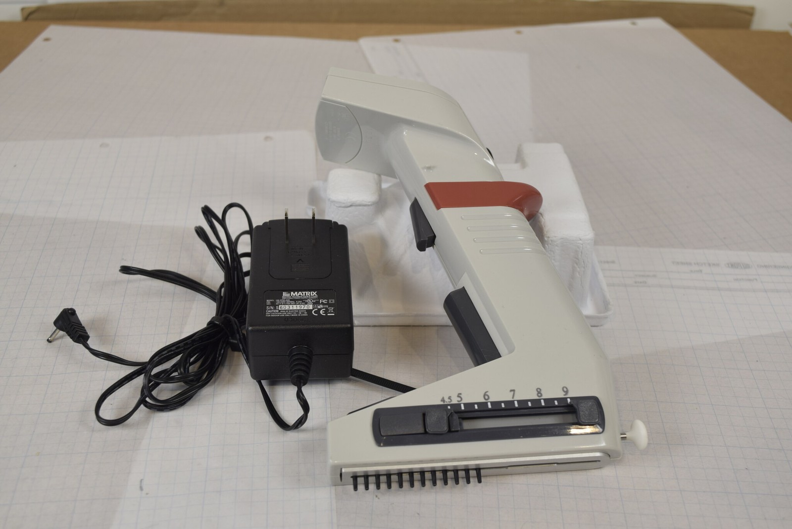 Matrix Impact2 12-Ch 0.5-12.5uL Adjustable Spacing Electronic Pipette + Charger