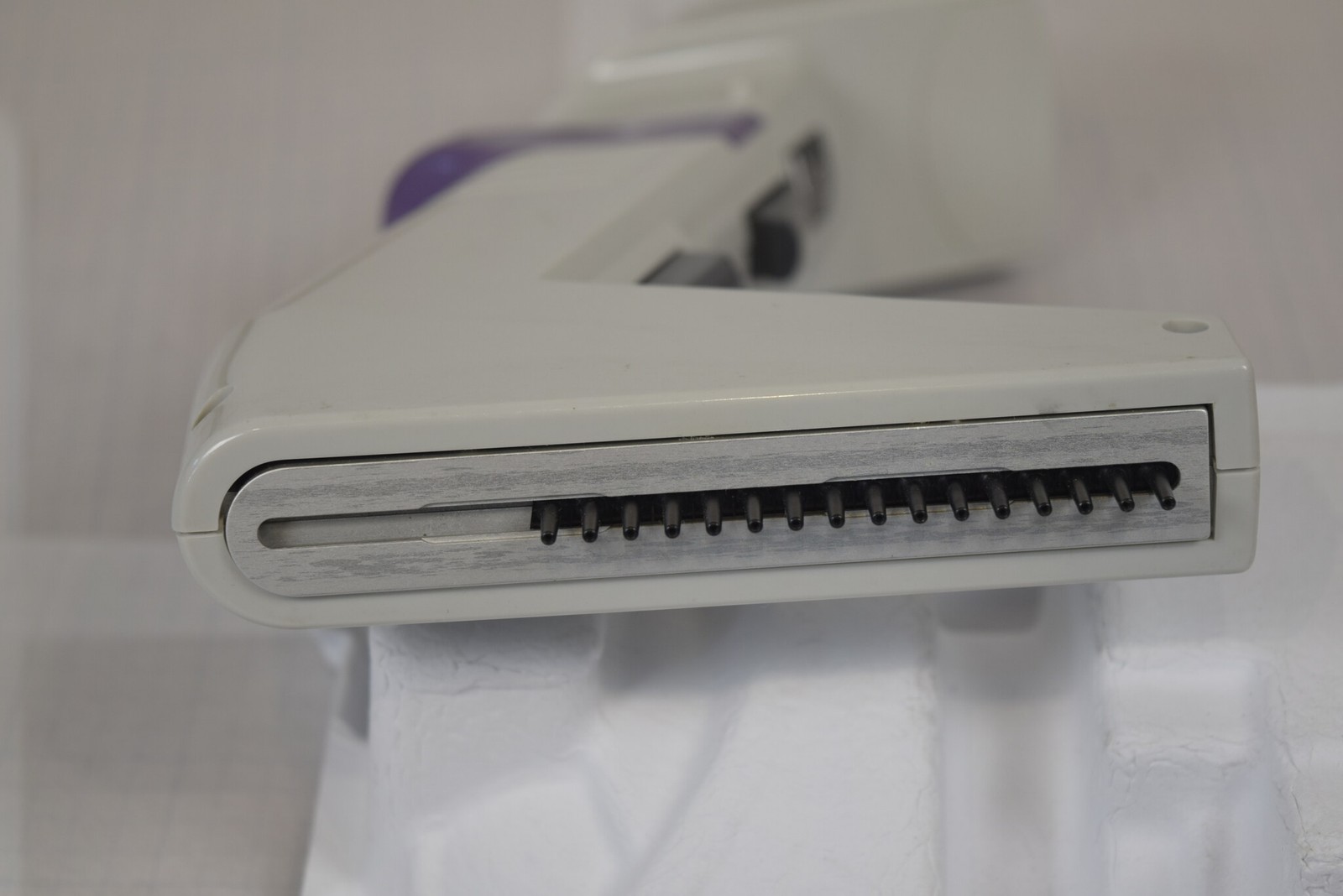 Thermo Scientific Matrix 16-Channel 30uL Electronic Pipette - Tested, No Charger