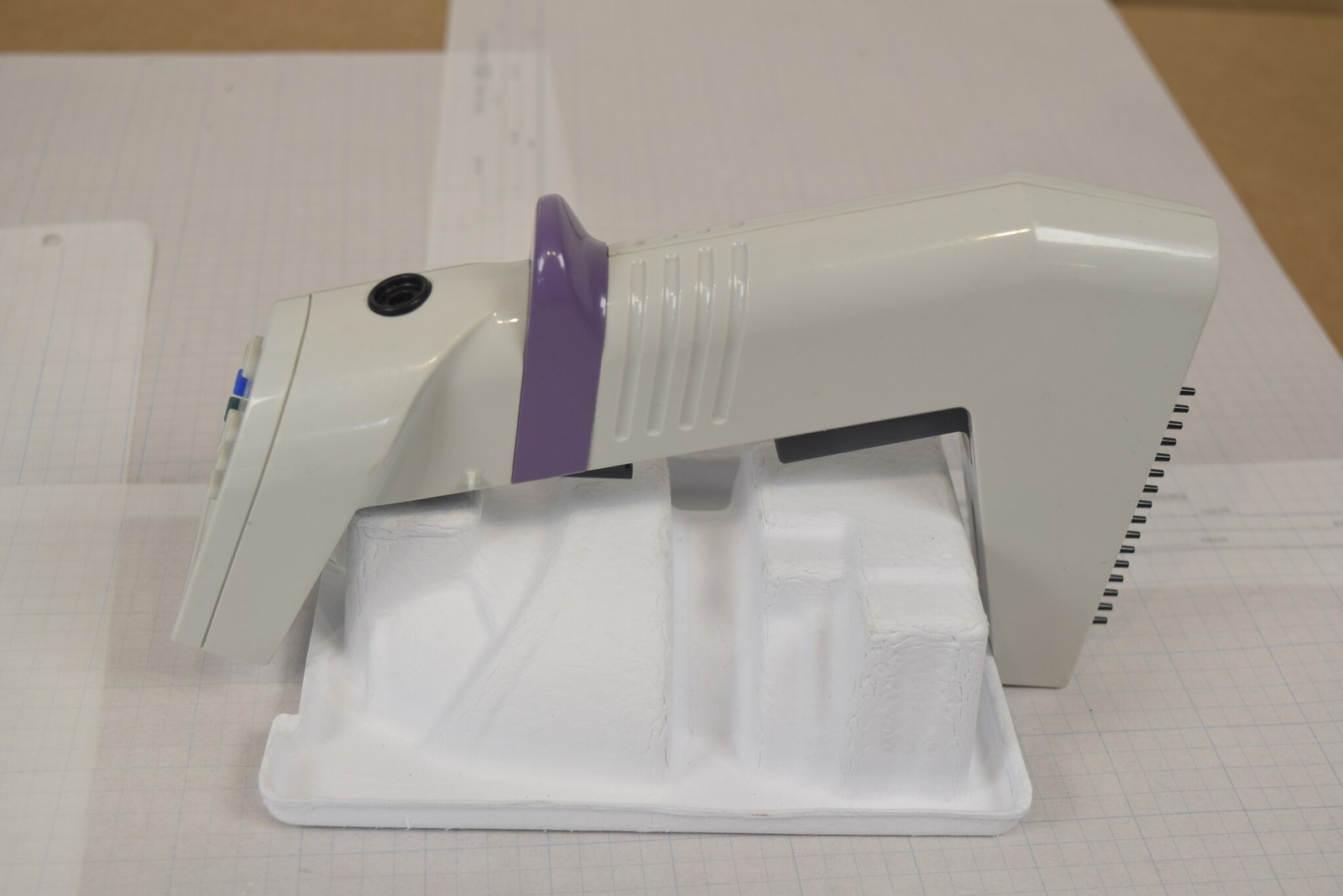 Thermo Scientific Matrix 16-Channel 30uL Electronic Pipette - Tested, No Charger