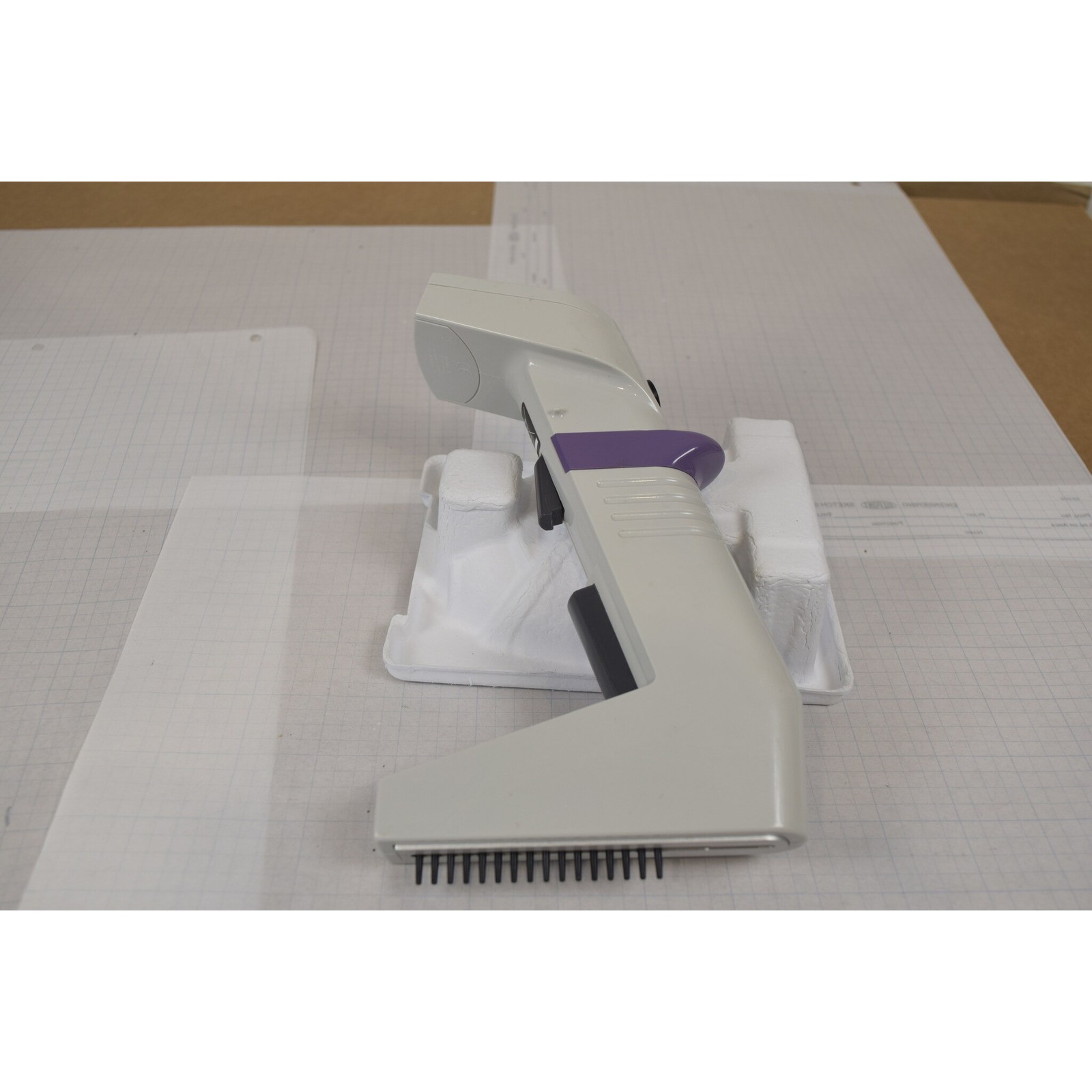 Thermo Scientific Matrix 16-Channel 30uL Electronic Pipette - Tested, No Charger