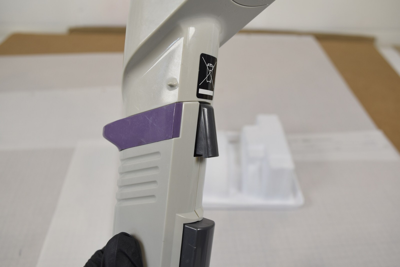Thermo Scientific Matrix 16-Channel 30uL Electronic Pipette - Tested, No Charger