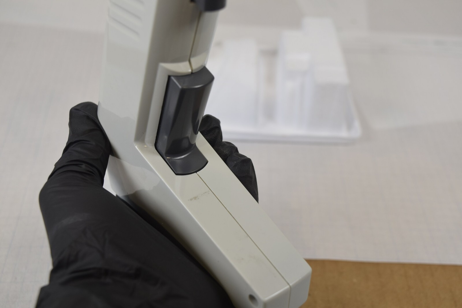 Thermo Matrix 16-Channel 125uL Electronic Pipette + Charger - Bench Tested