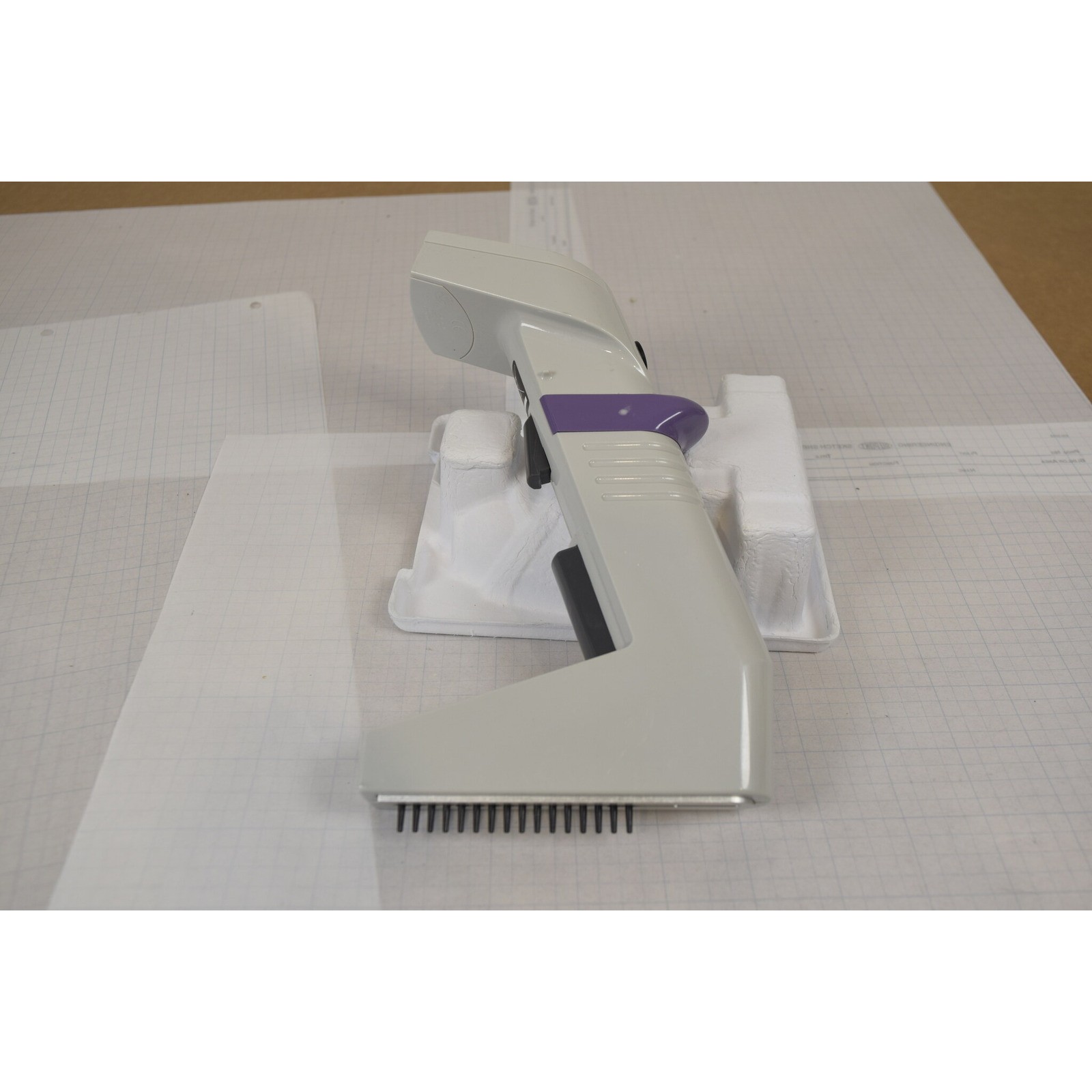 Thermo Matrix 16-Channel 30uL Electronic Pipette - Motor Grind, For Parts/Repair