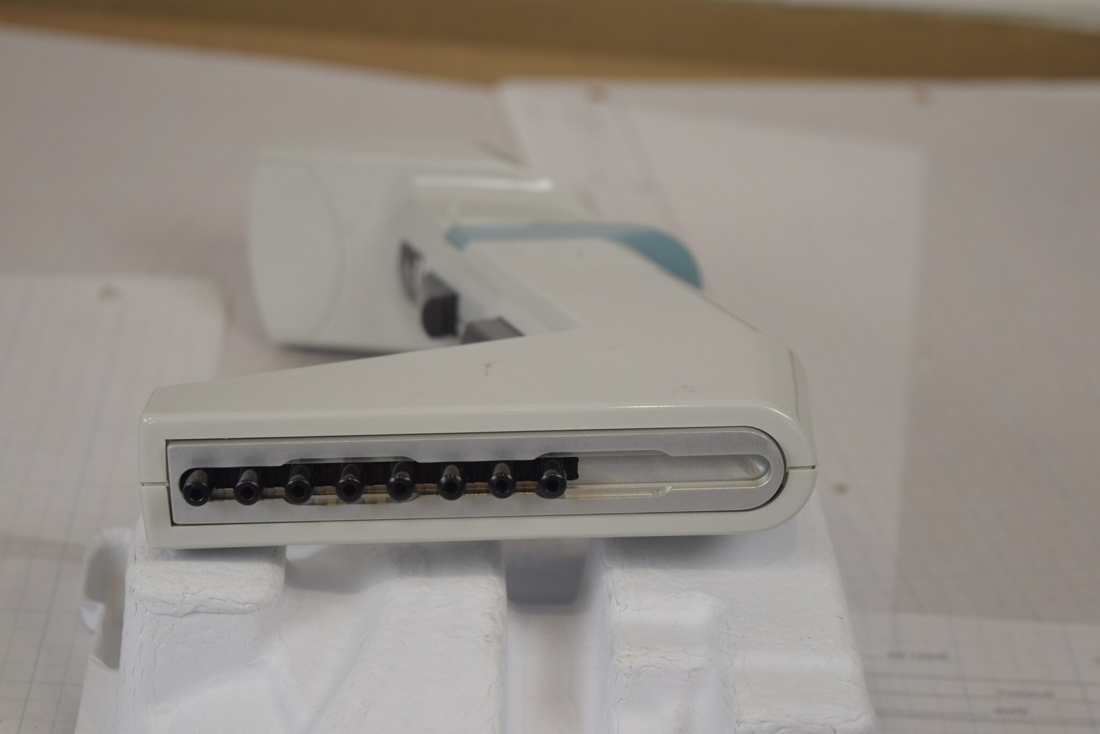 Thermo Matrix 8-Channel 250uL Electronic Pipette - No Battery, For Parts