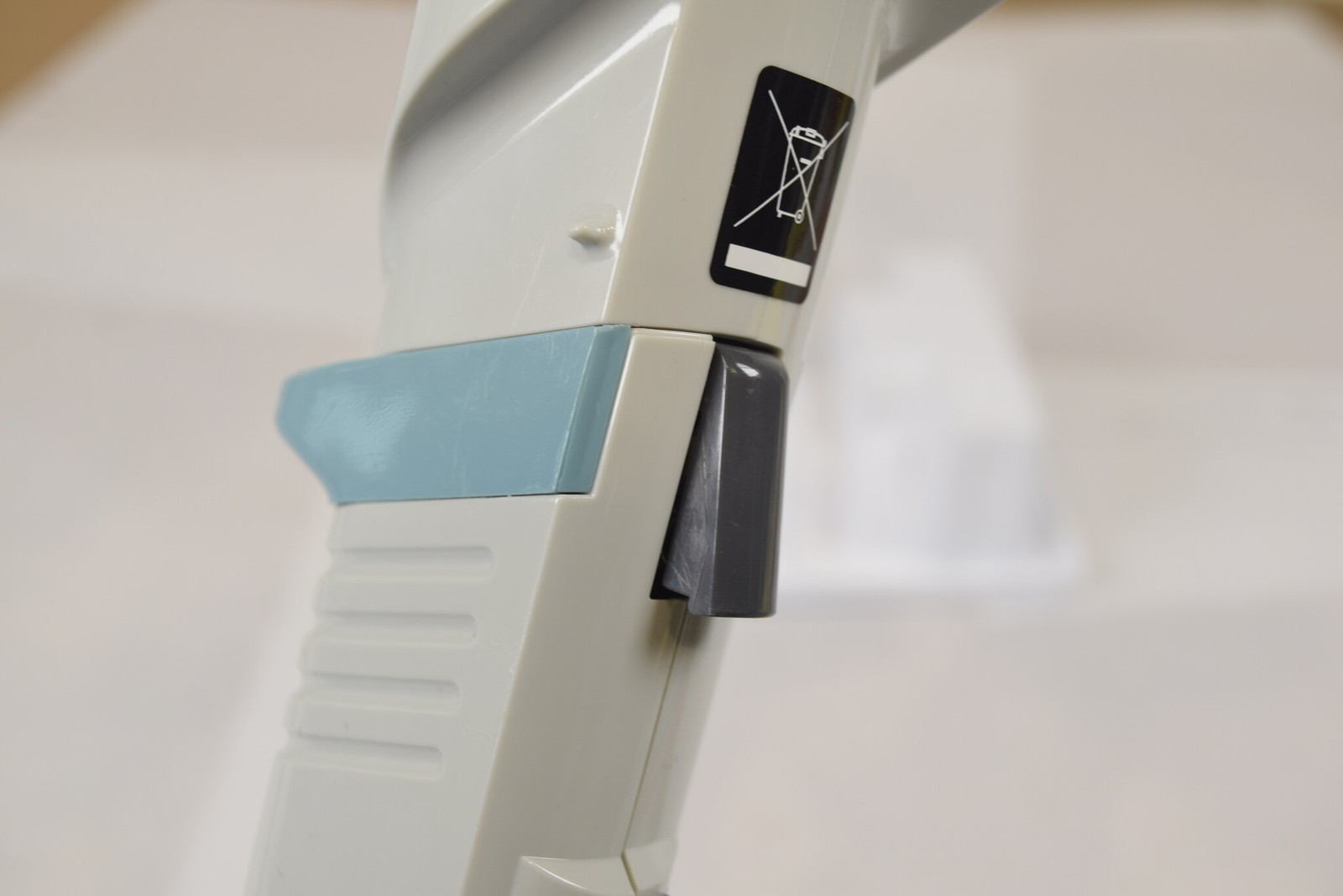 Thermo Matrix 8-Channel 250uL Electronic Pipette - No Battery, For Parts