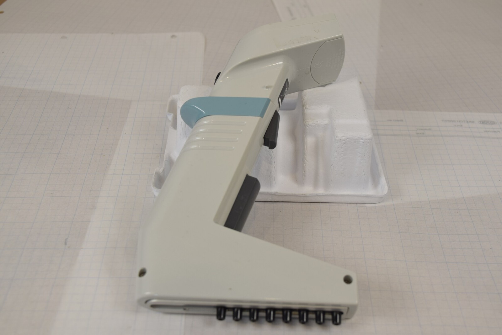 Thermo Matrix 8-Channel 250uL Electronic Pipette - No Battery, For Parts