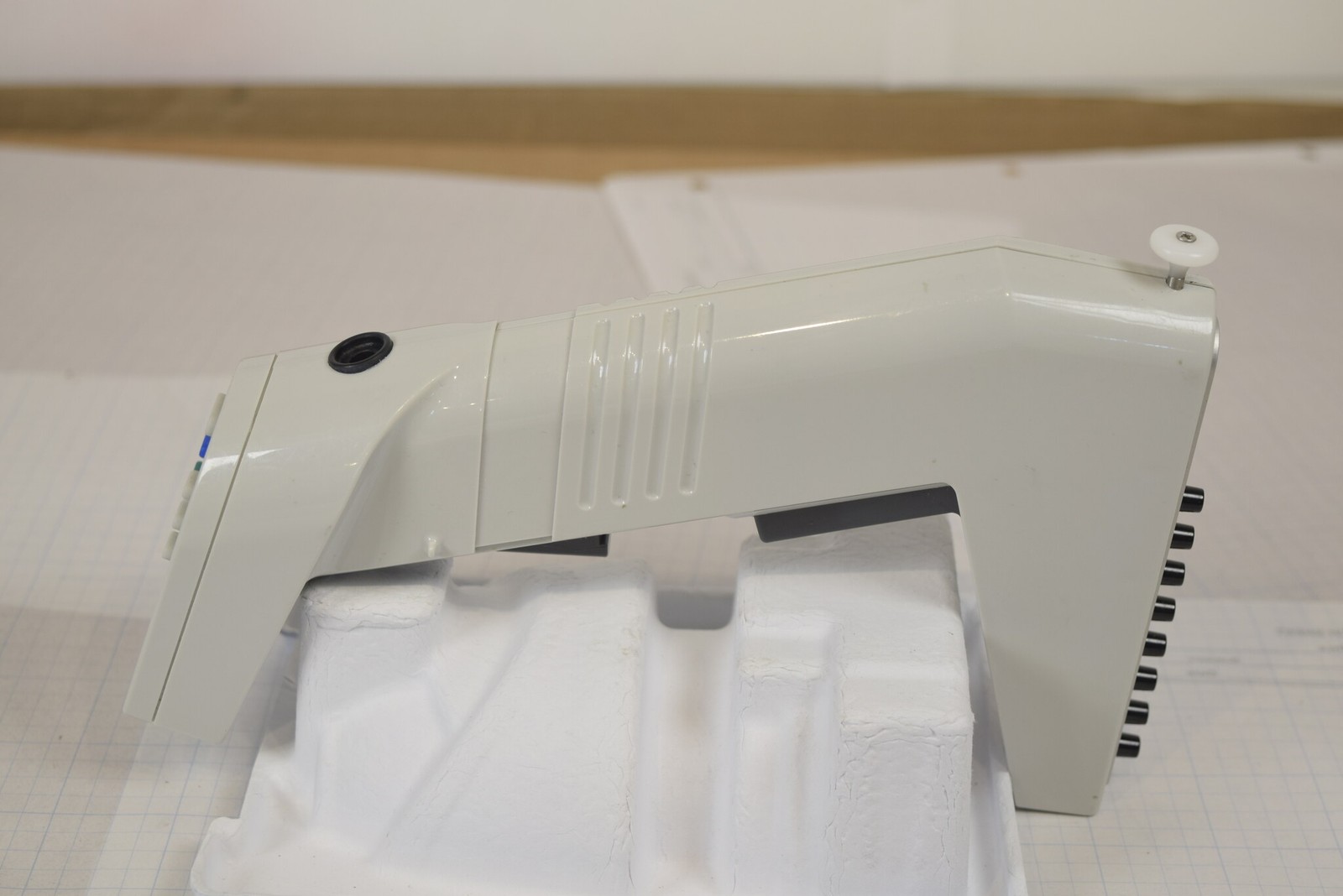 Thermo Matrix 8-Channel 125uL Adjustable Spacing Pipette - Tested, No Charger
