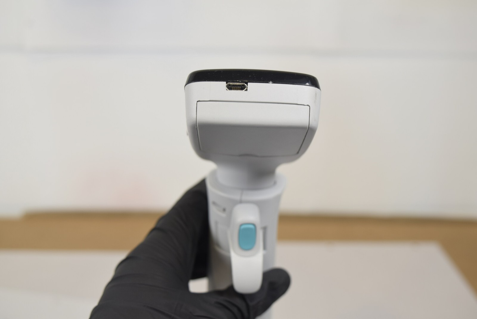 Thermo E1-ClipTip Bluetooth 8-Channel Pipette 15-1250uL - Tested, No Battery