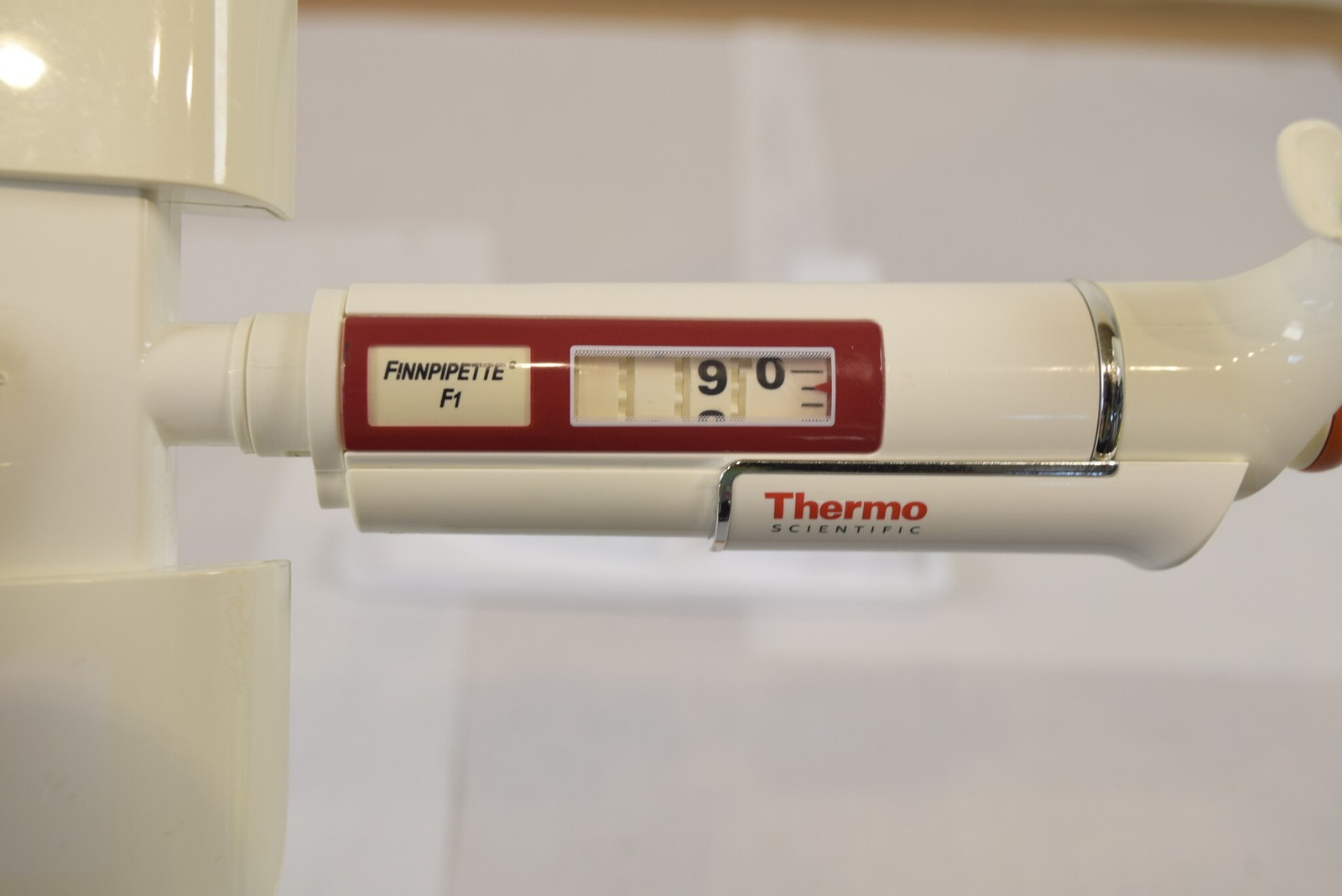 Thermo Finnpipette F1 12-Channel 30-300uL Pipette - Missing Ejector, For Parts
