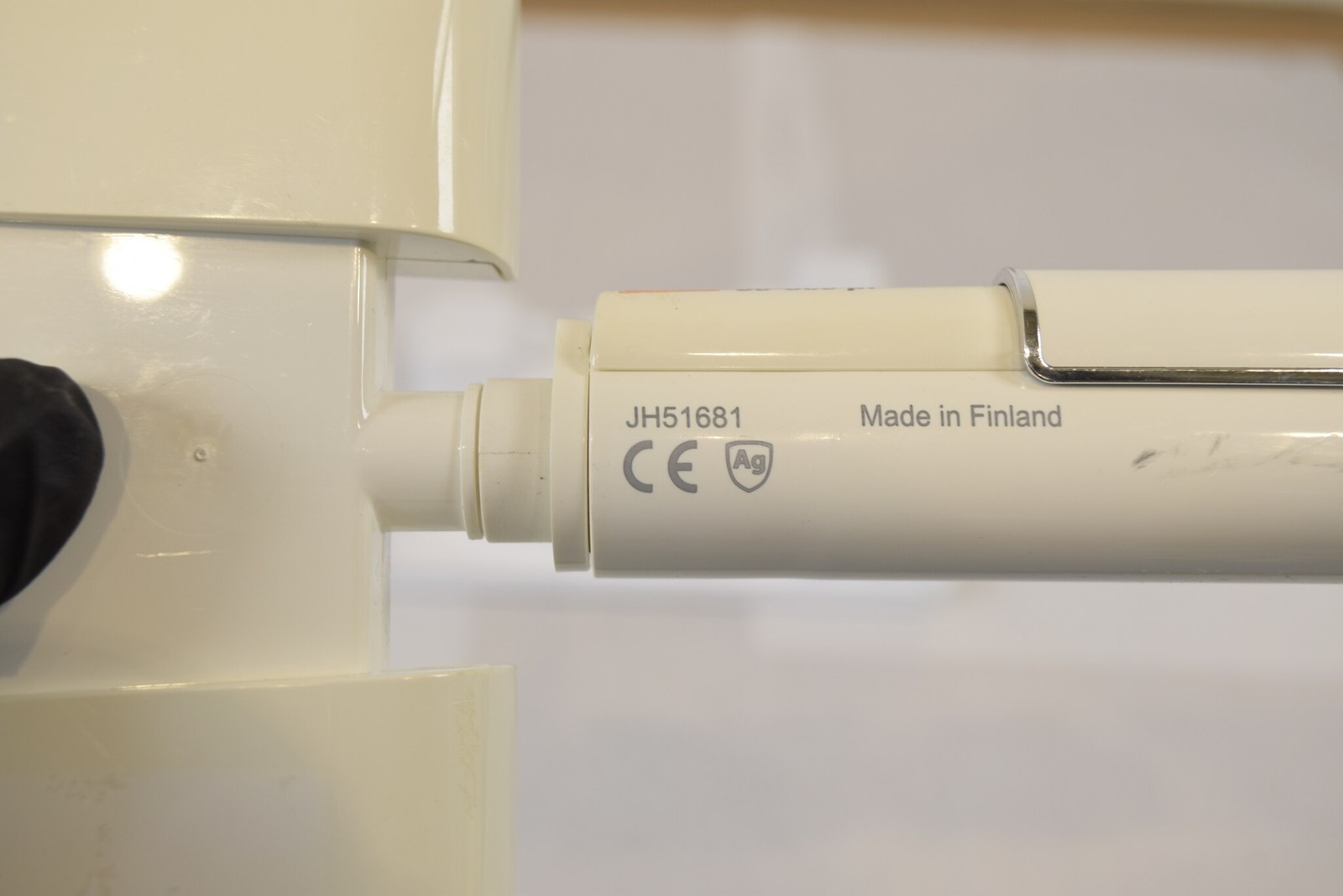 Thermo Finnpipette F1 12-Channel 30-300uL Pipette - Missing Ejector, For Parts