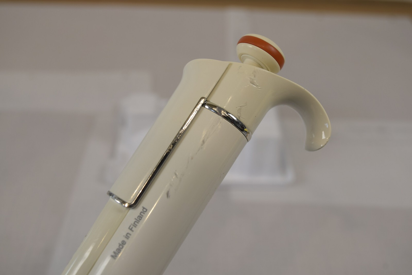 Thermo Finnpipette F1 12-Channel 30-300uL Pipette - Missing Ejector, For Parts