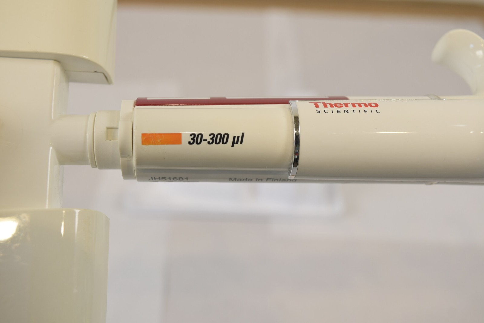 Thermo Finnpipette F1 12-Channel 30-300uL Pipette - Missing Ejector, For Parts
