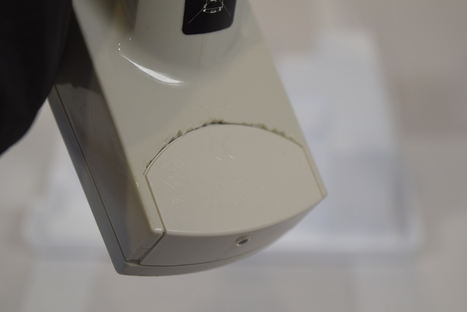 Thermo Matrix 16-Channel 125uL Electronic Pipette - No Power, Pry Marks, Parts