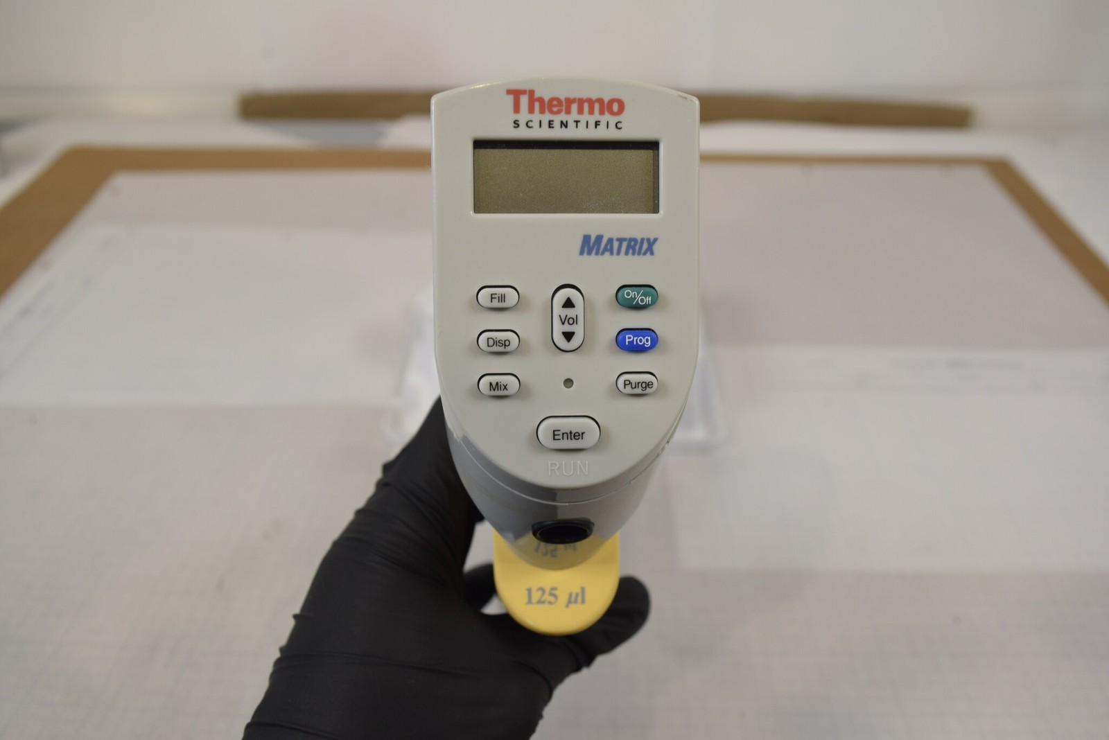 Thermo Matrix 16-Channel 125uL Electronic Pipette - No Power, Pry Marks, Parts