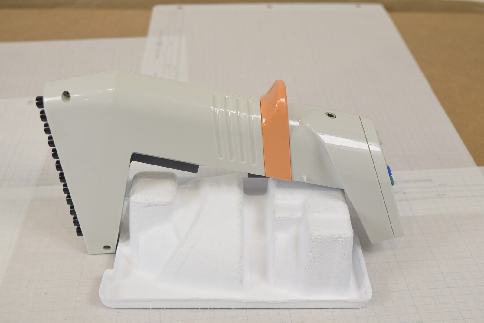 Matrix Impact2 12-Channel 850uL Electronic Pipette - Tested, Stiff Ejector