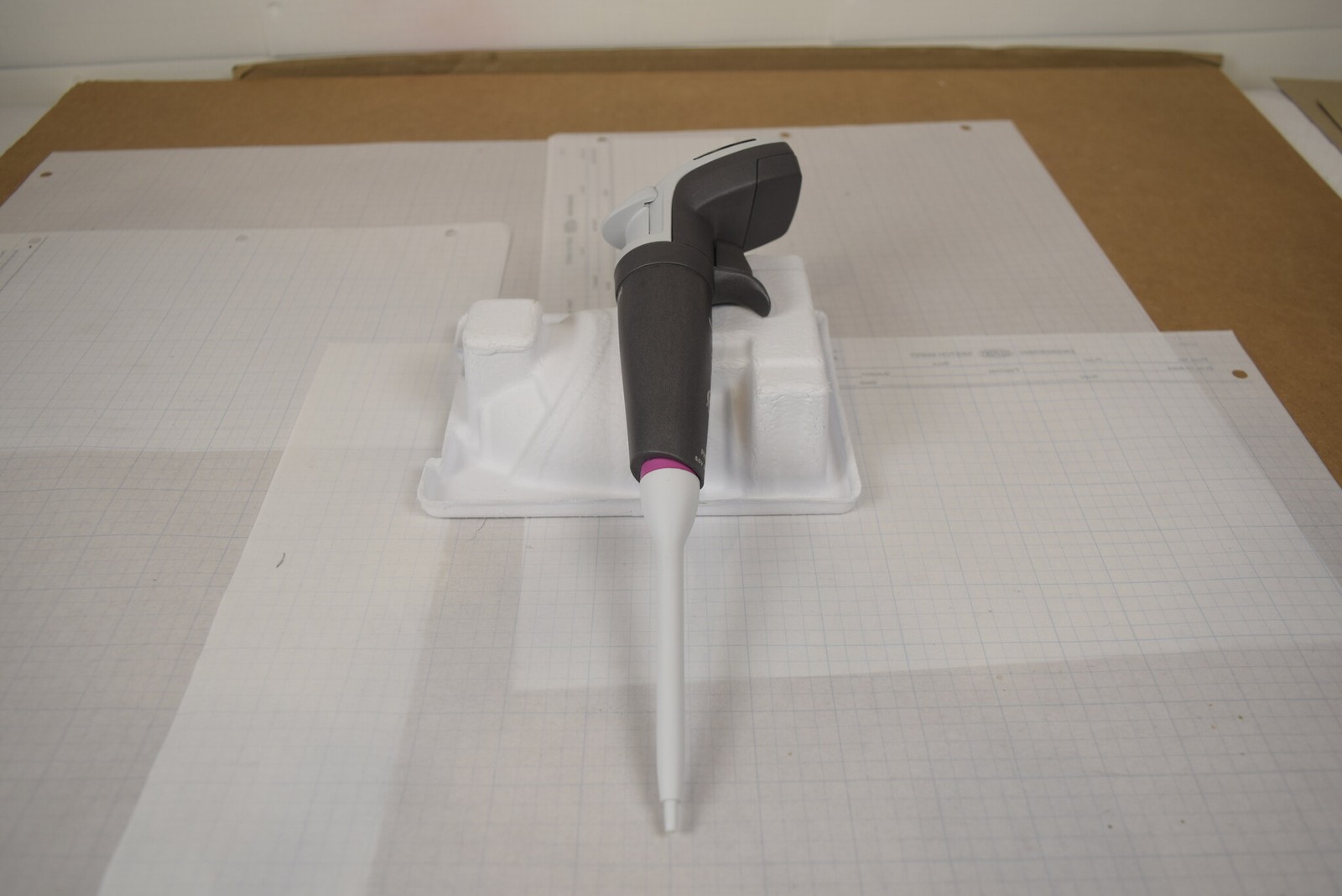Thermo Finnpipette Novus 1-10uL Single Channel Electronic Pipette - No Charger