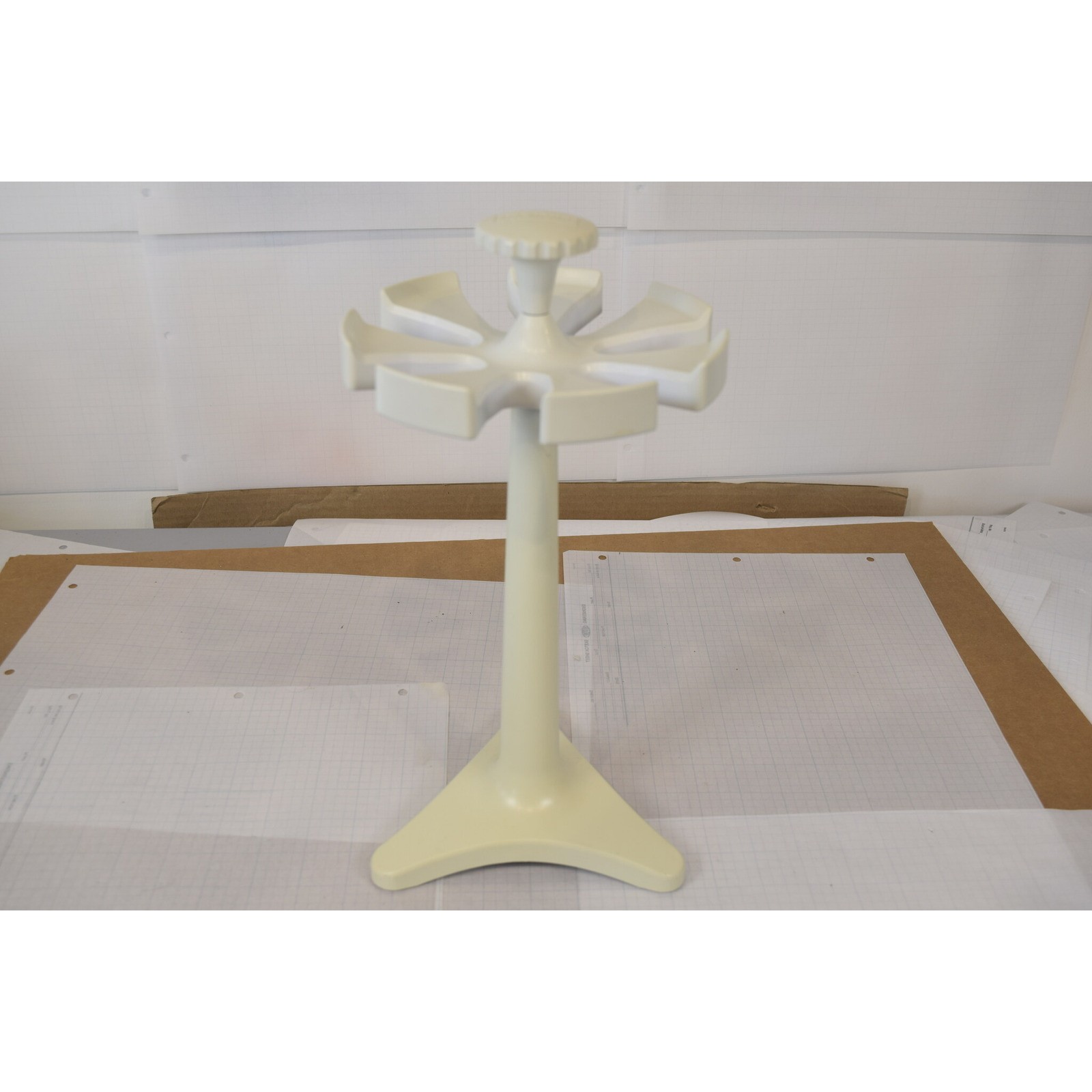 Rainin 6-Place Rotating Pipette Carousel Stand - Passive, Weighted Base