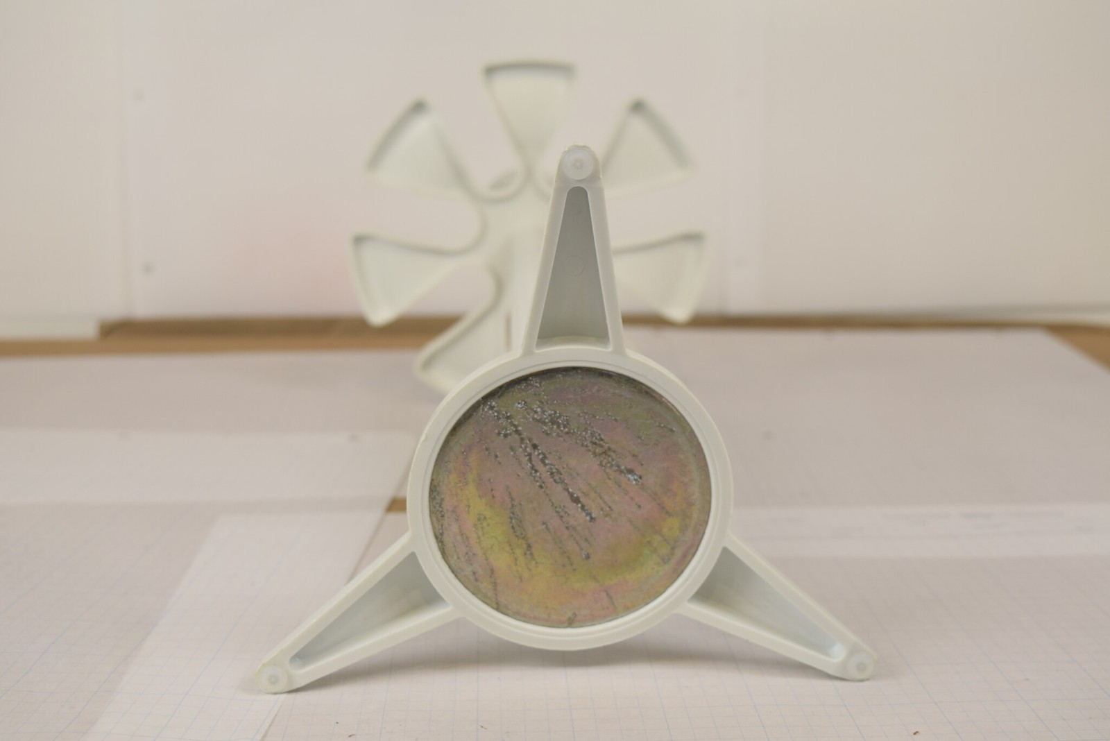 Gilson Carrousel 7-Place Rotating Pipette Stand - 15.5 in, Spins Freely