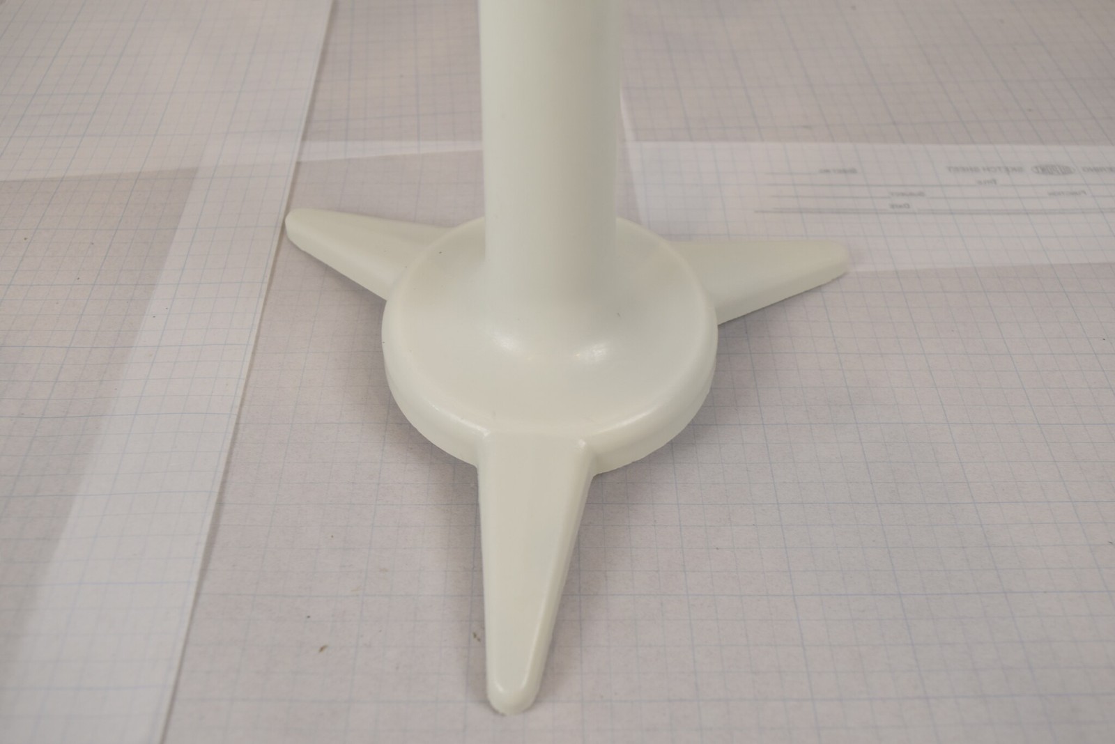 Gilson Carrousel 7-Place Rotating Pipette Stand - 14.5 in, Slight Spin Drag