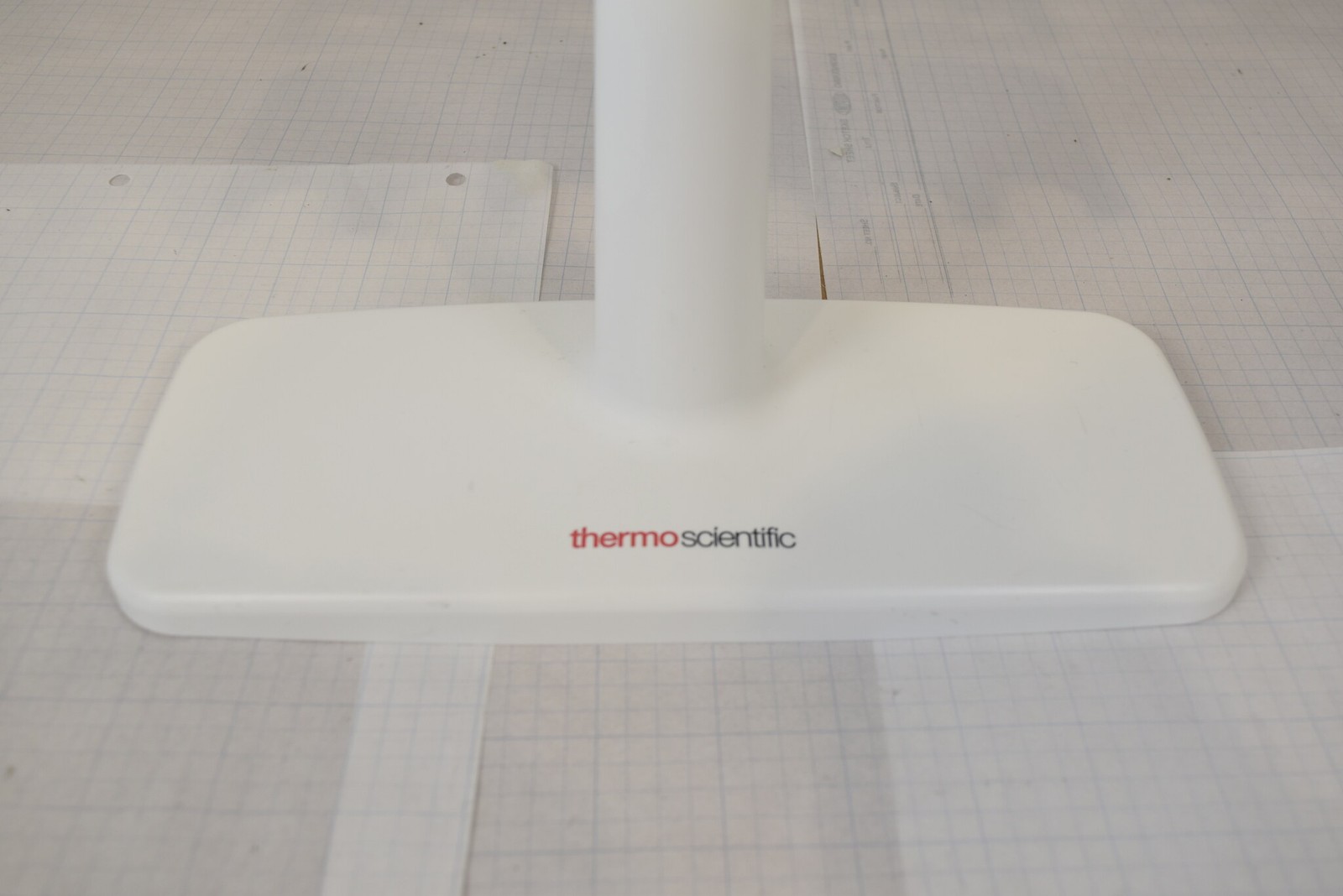 Thermo Scientific 6-Place Linear Pipette Bench Stand - Two-Tier, White