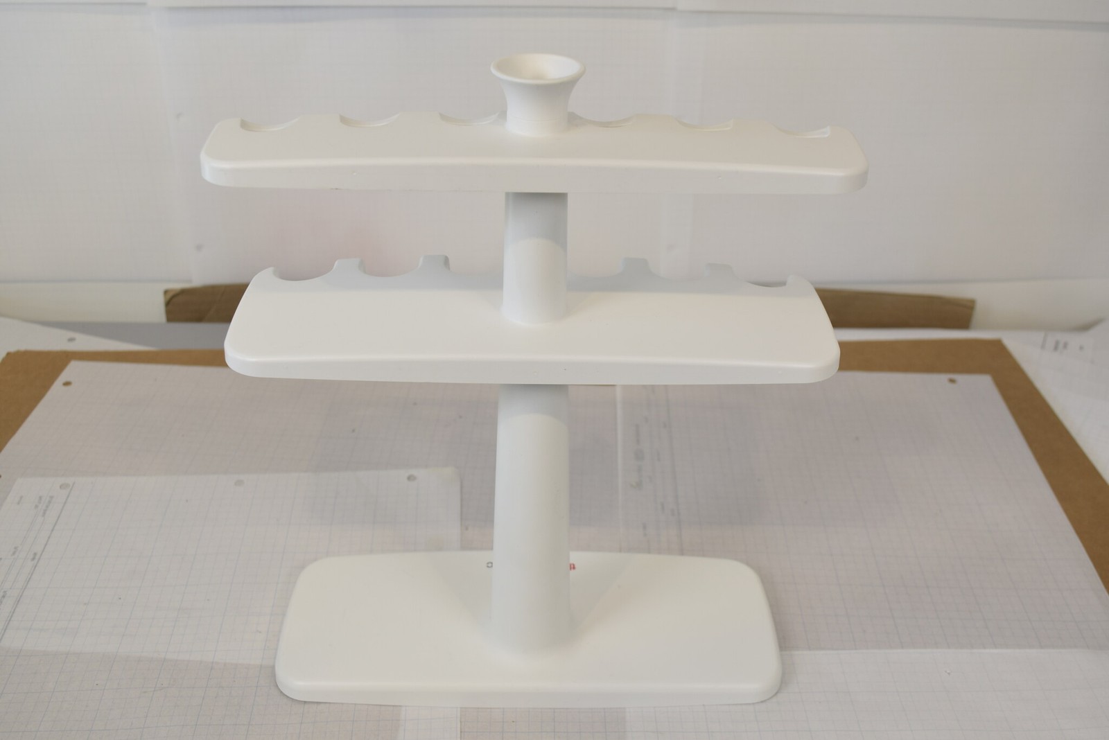 Thermo Scientific 6-Place Linear Pipette Bench Stand - Two-Tier, White