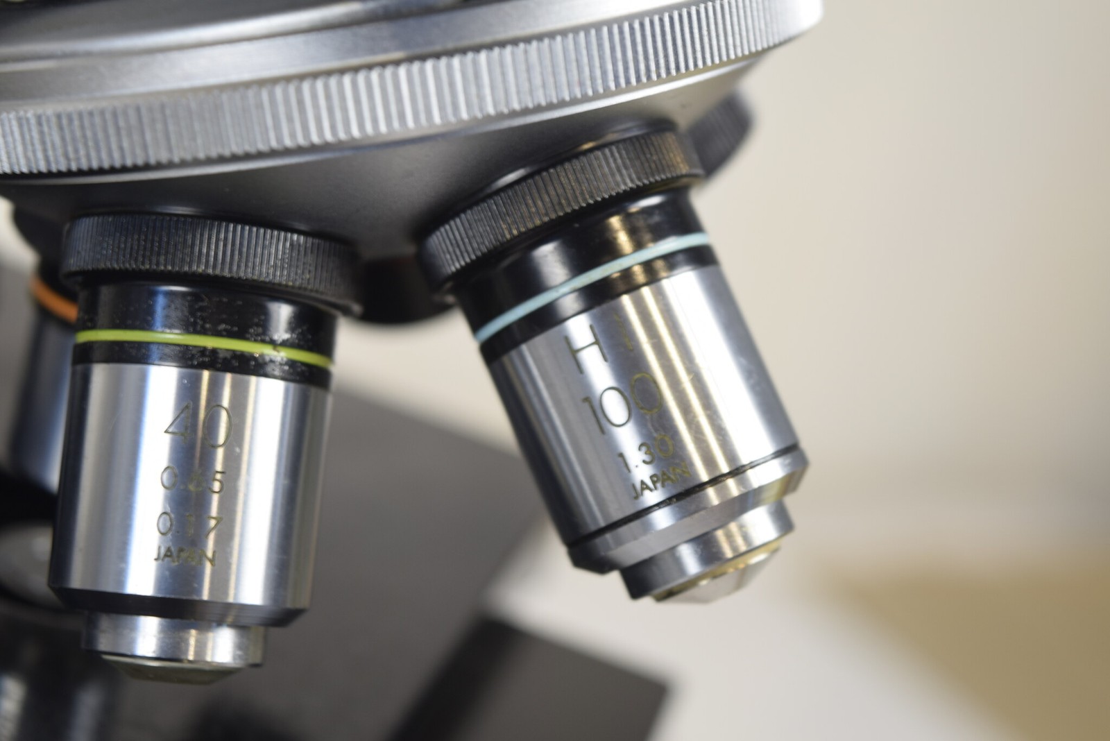 Olympus BHC Binocular Microscope, 4 Objectives 4x-100x Oil, 10x Eyepieces, Cover