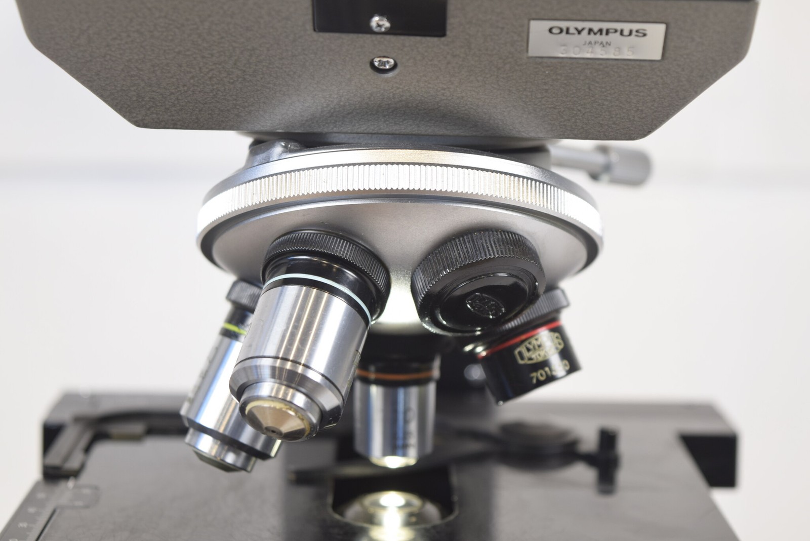 Olympus BHC Binocular Microscope, 4 Objectives 4x-100x Oil, 10x Eyepieces, Cover