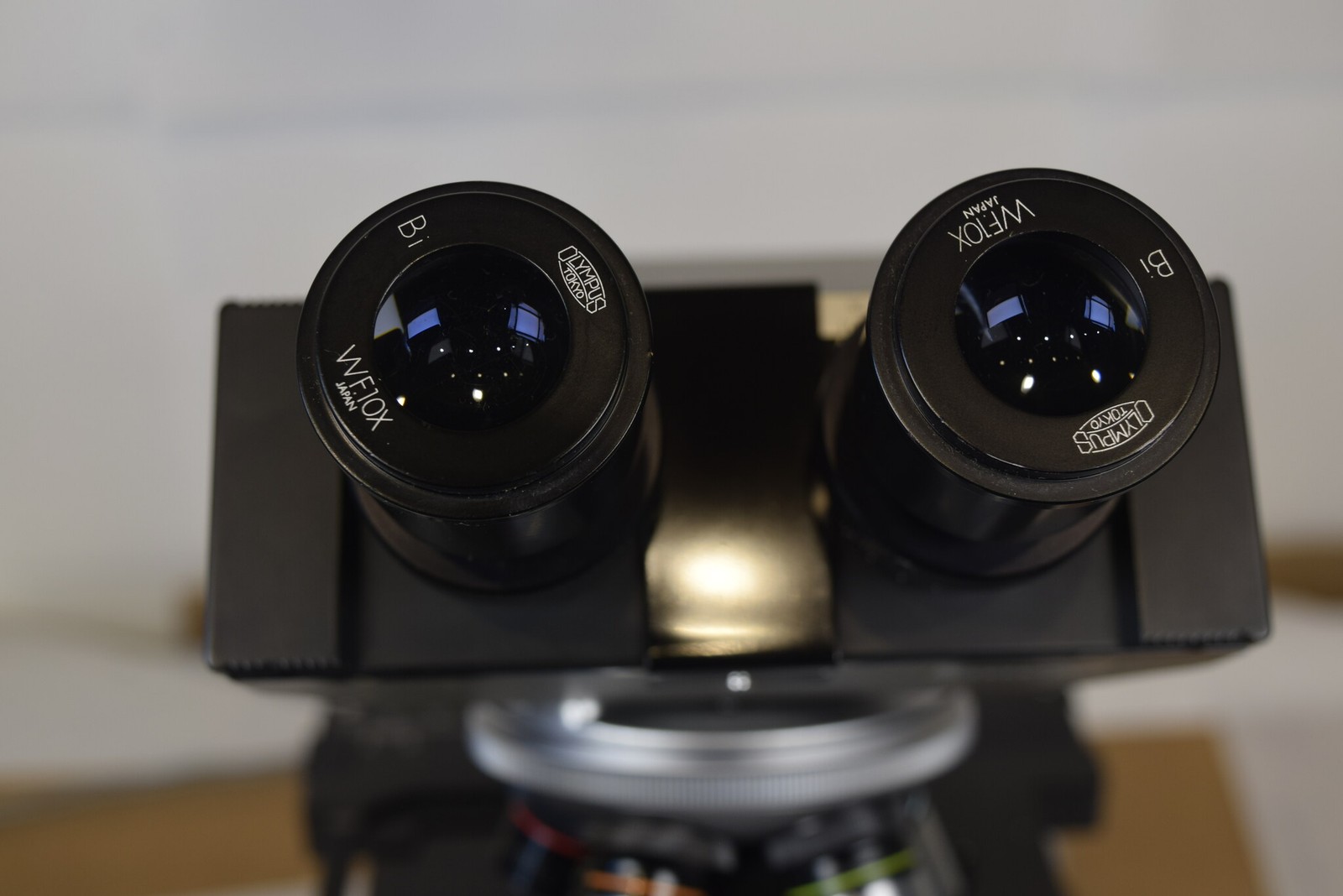 Olympus BHC Binocular Microscope, 4 Objectives 4x-100x Oil, 10x Eyepieces, Cover