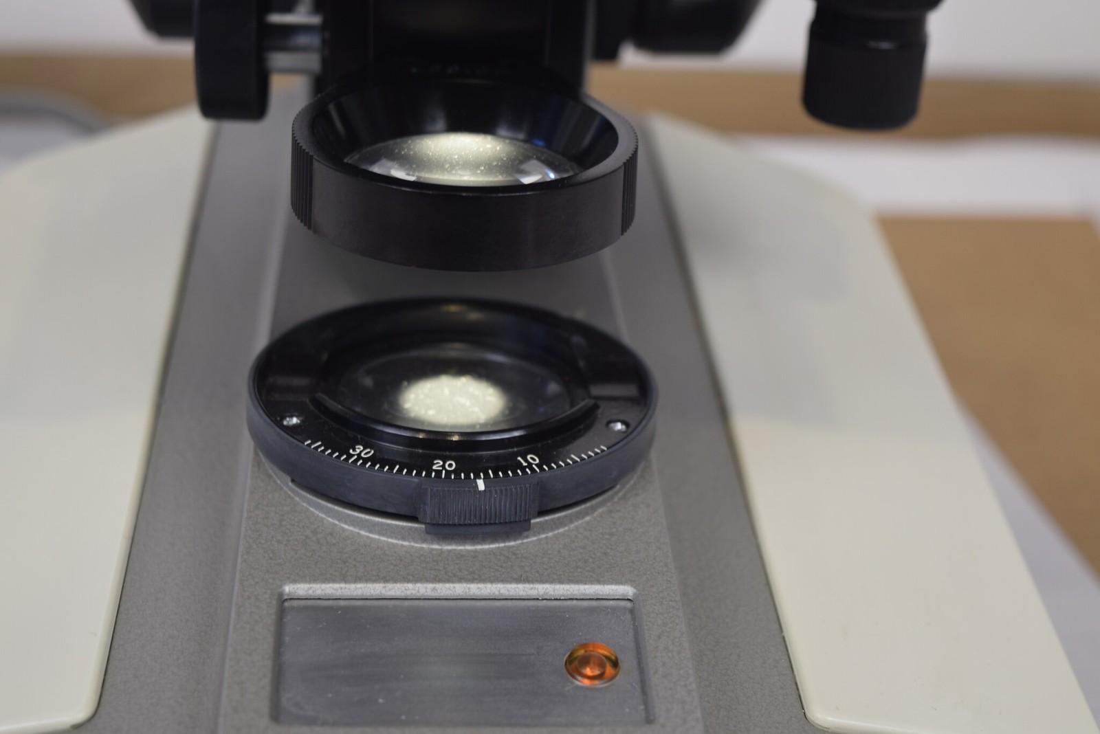 Olympus BHC Binocular Microscope, 4 Objectives 4x-100x Oil, 10x Eyepieces, Cover