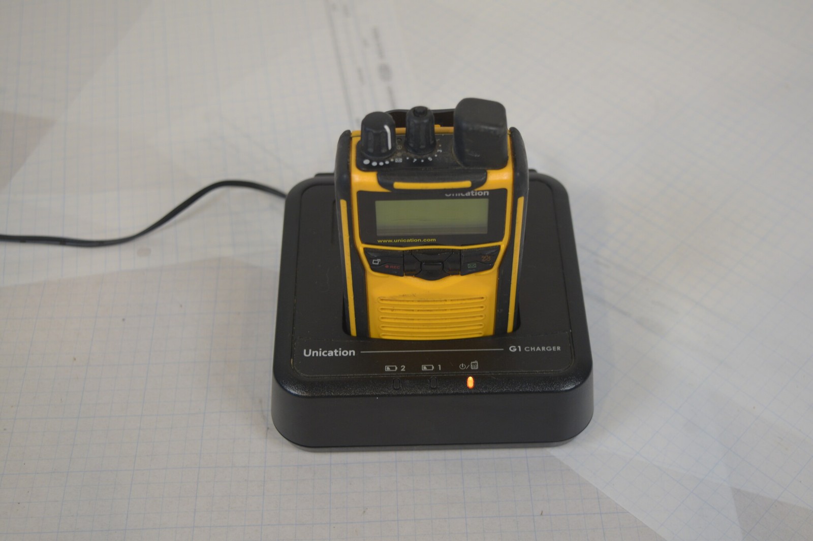 Unication G1 VHF 148-164 MHz Voice Pager AG185BX1 + G1 Charger + Power Supply