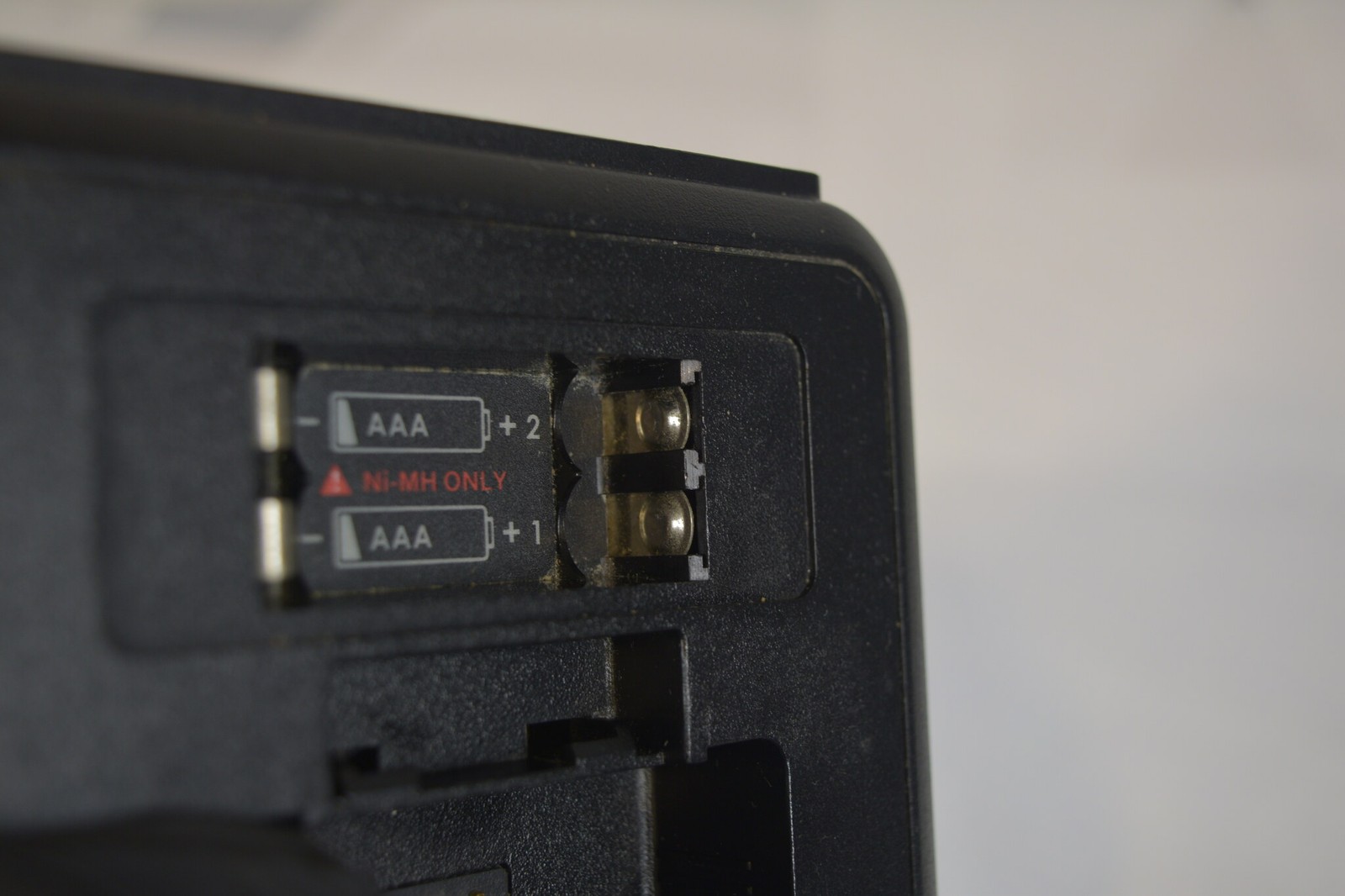 Unication G1 VHF 148-164 MHz Voice Pager AG185BX1 with G1 Charger - Tested