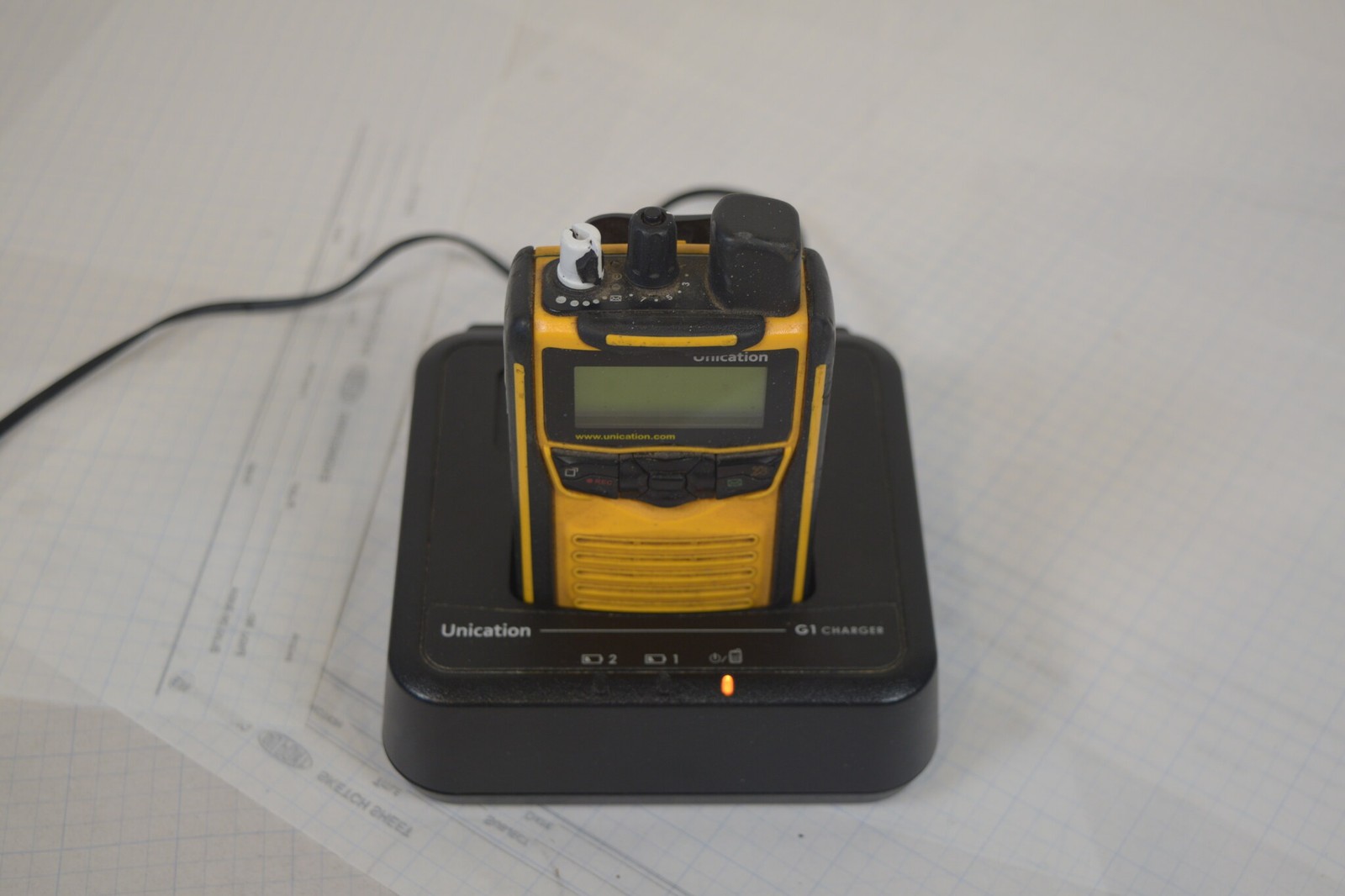 Unication G1 VHF 148-164 MHz Voice Pager AG185BX1 with G1 Charger - Tested