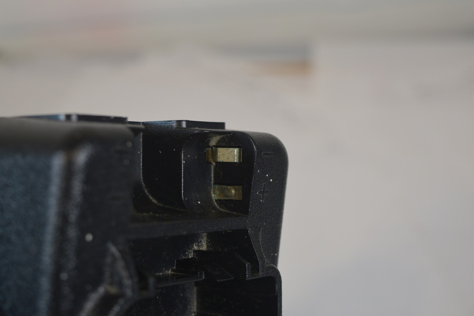 Motorola Minitor IV VHF 155.05MHz Voice Pager A03KUS7238BC Tested - Charger Dead