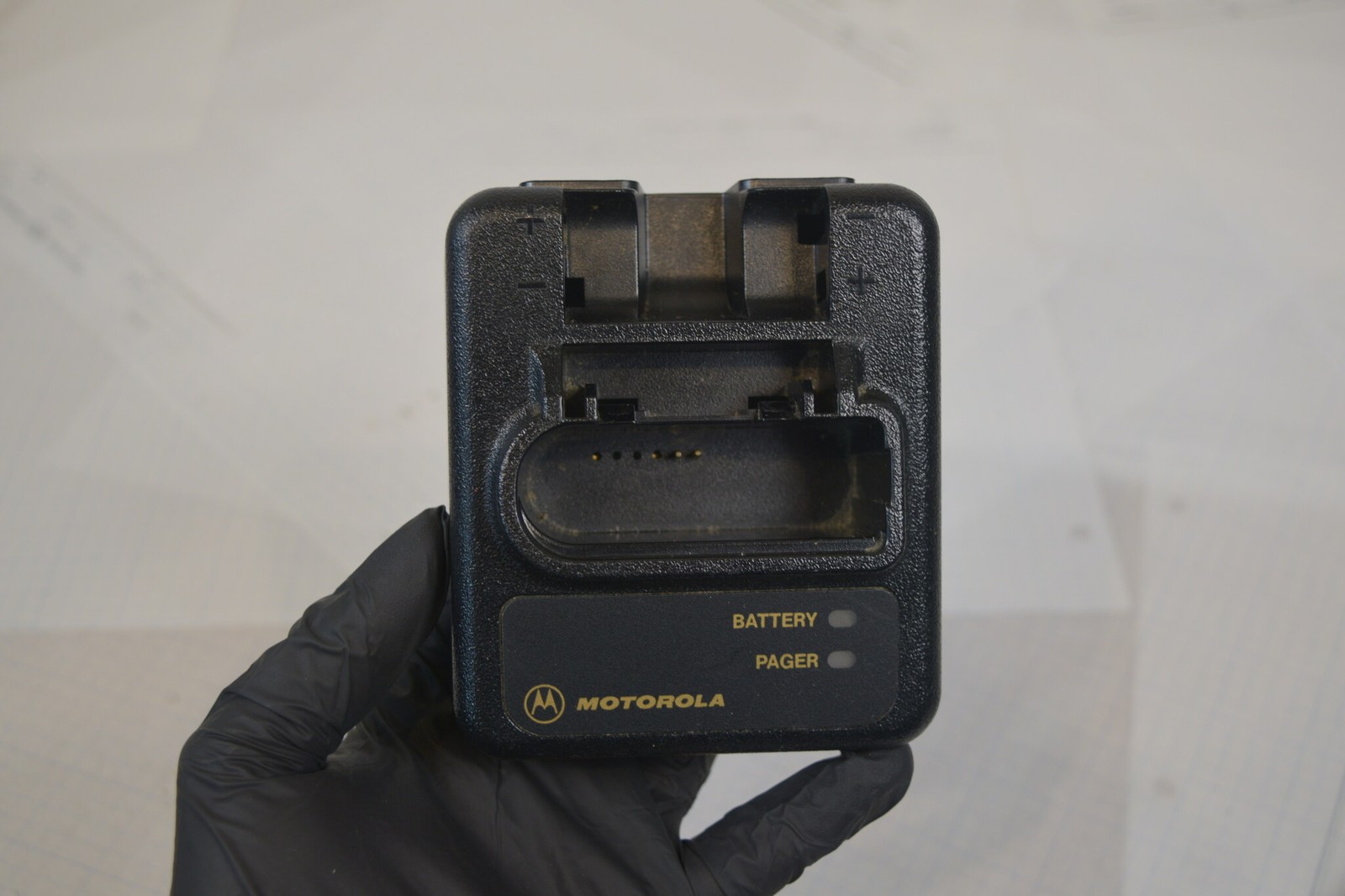 Motorola Minitor IV VHF Voice Pager A03KUS7238BC w/ Charger + Adapter - Tested