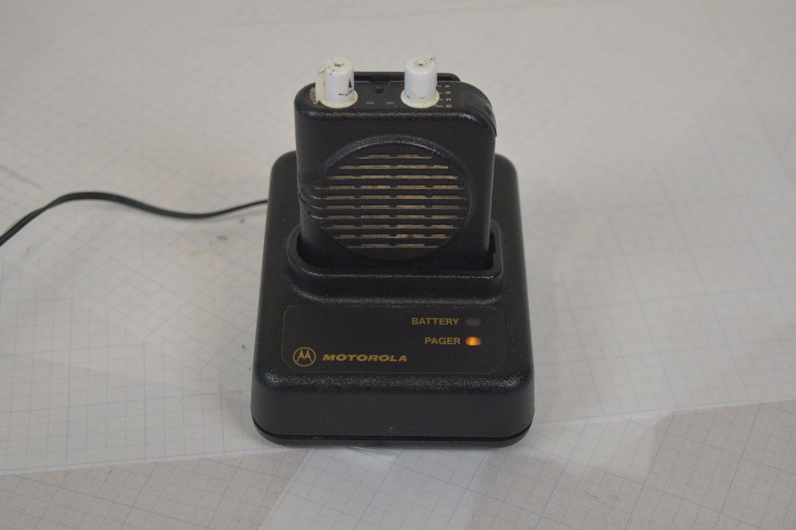 Motorola Minitor IV VHF Voice Pager A03KUS7238BC w/ Charger + Adapter - Tested