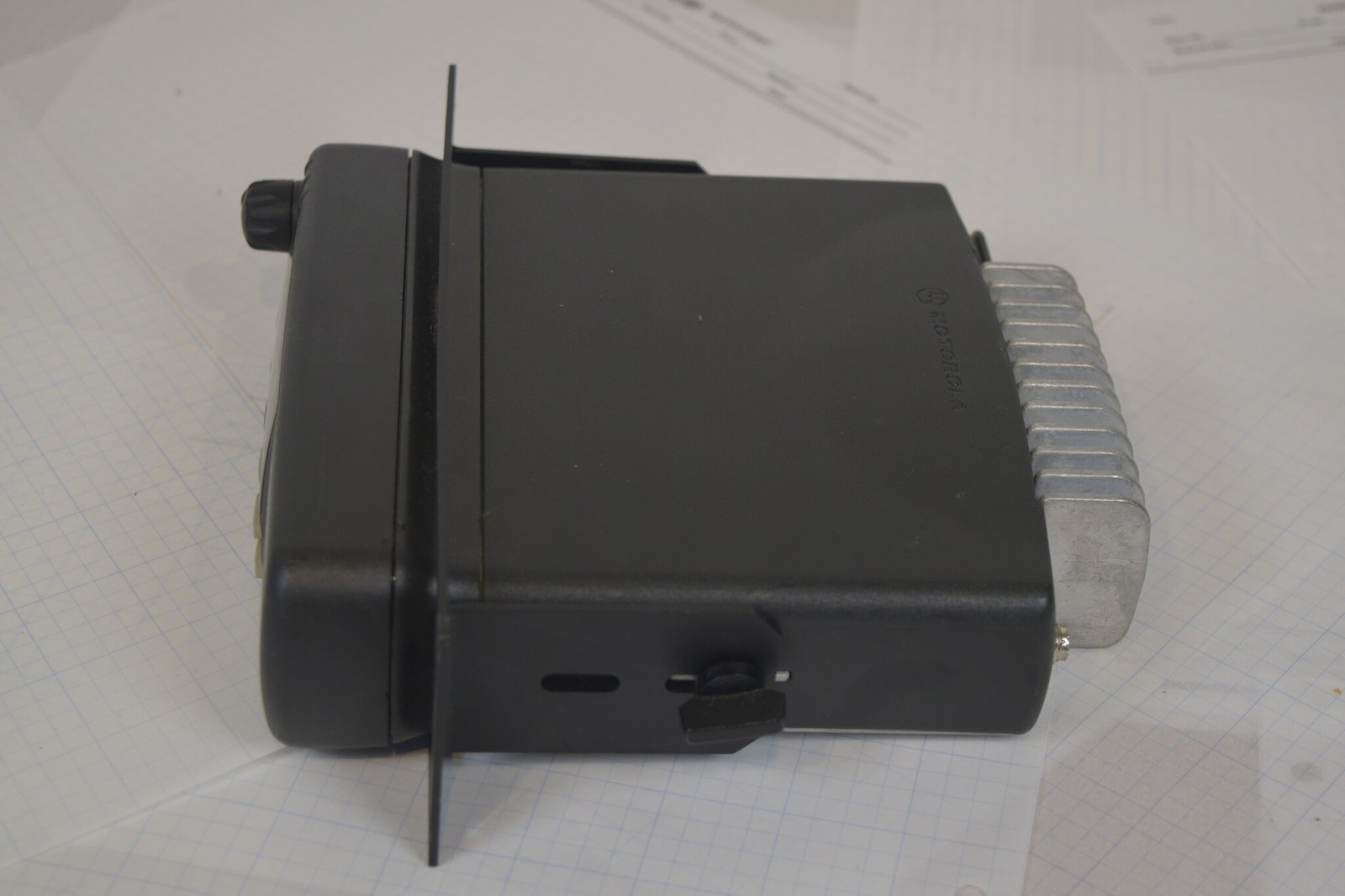 Motorola CDM1550 UHF 450-512MHz Mobile Radio AAM25SKF9DP6AN Head + Bracket RX OK