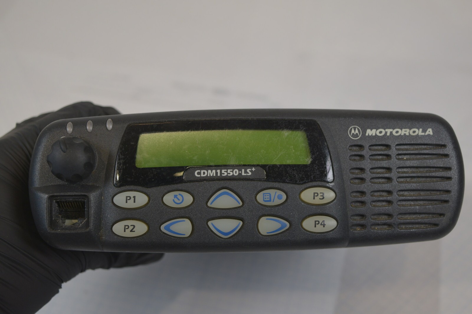 Motorola CDM1550 UHF 450-512 MHz Mobile Radio AAM25SHF9DP5AN Option Board RX OK