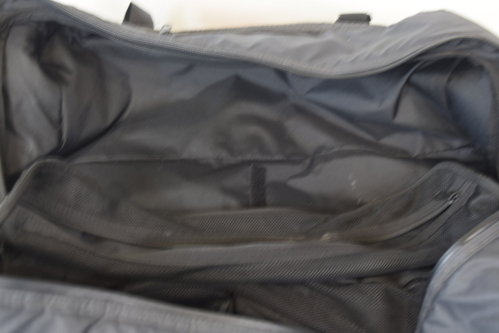 Nike NBA Academy Duffel Bag Black Ripstop w/ Backpack Straps - Gym Travel Bag
